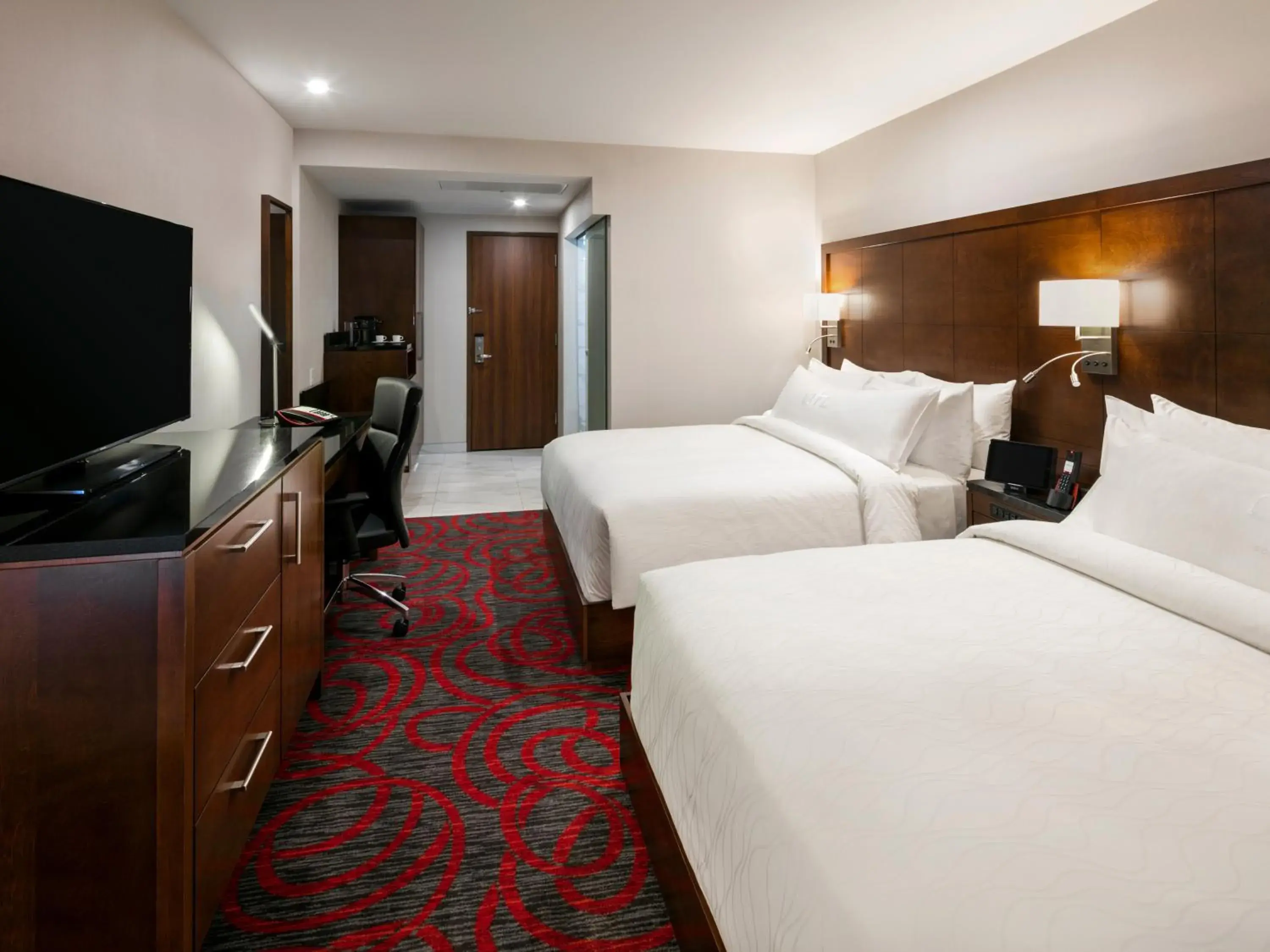 Bed in OTL Gouverneur Sherbrooke Bed in OTL Gouverneur Sherbrooke