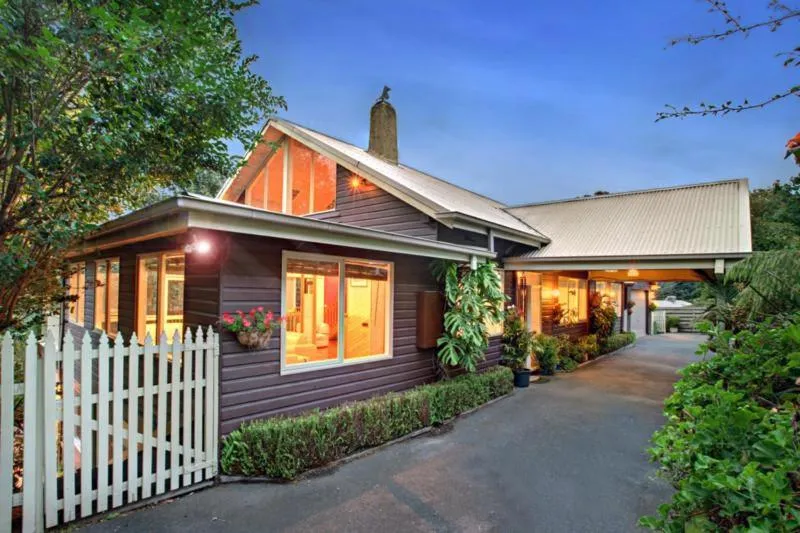 Facade/entrance in Wildwood Lodge