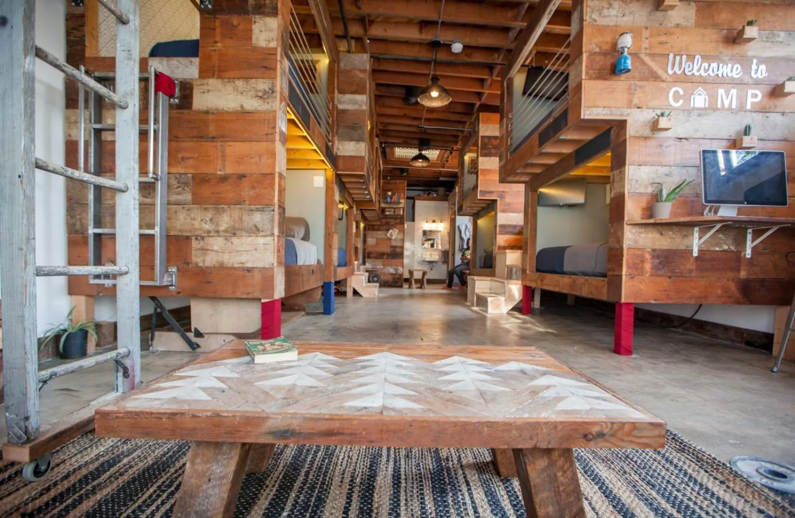 Lobby or reception in PodShare East Hollywood