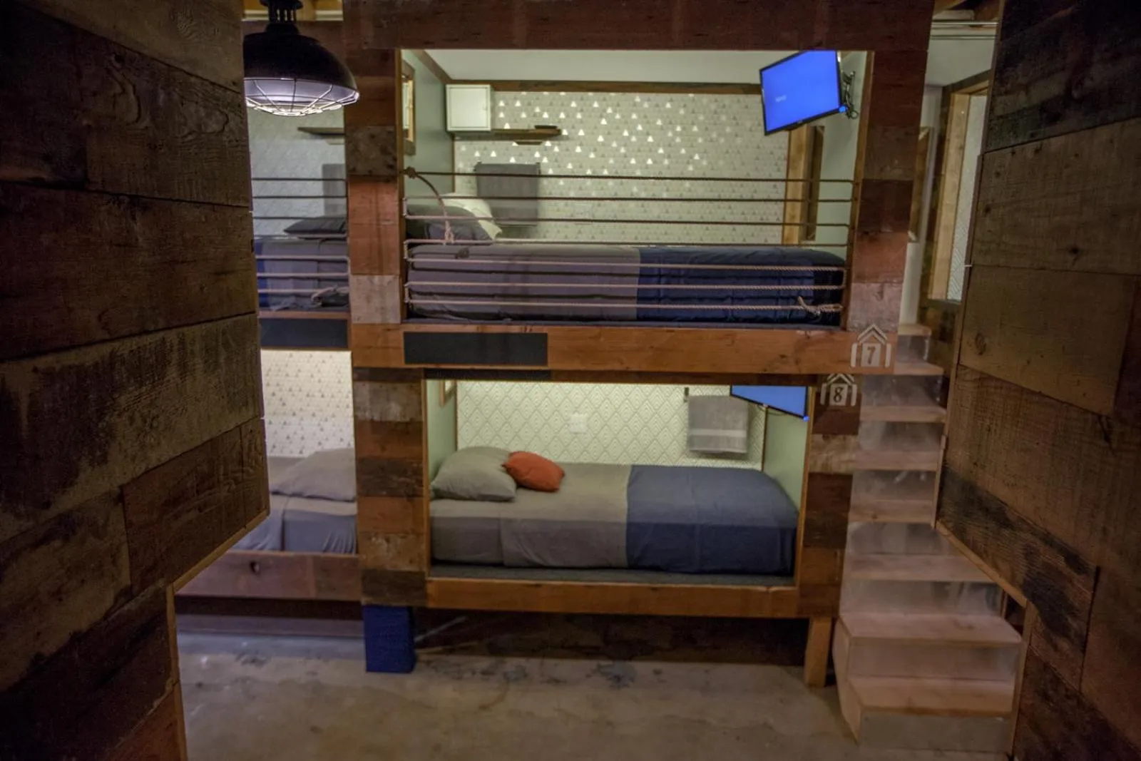 Photo of the whole room, Bed in PodShare East Hollywood