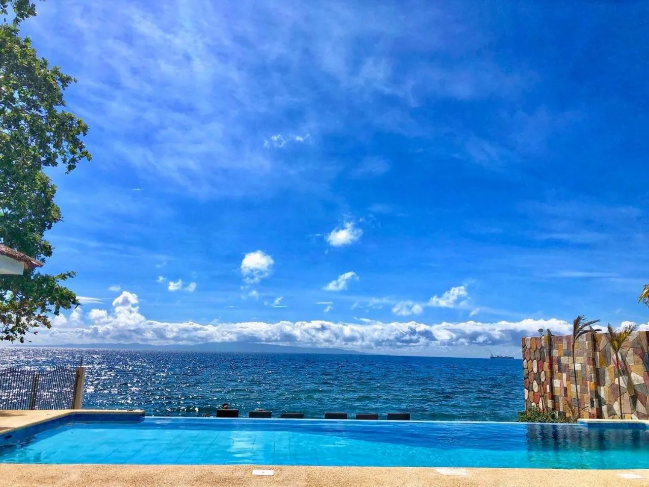 71% Diving Resort