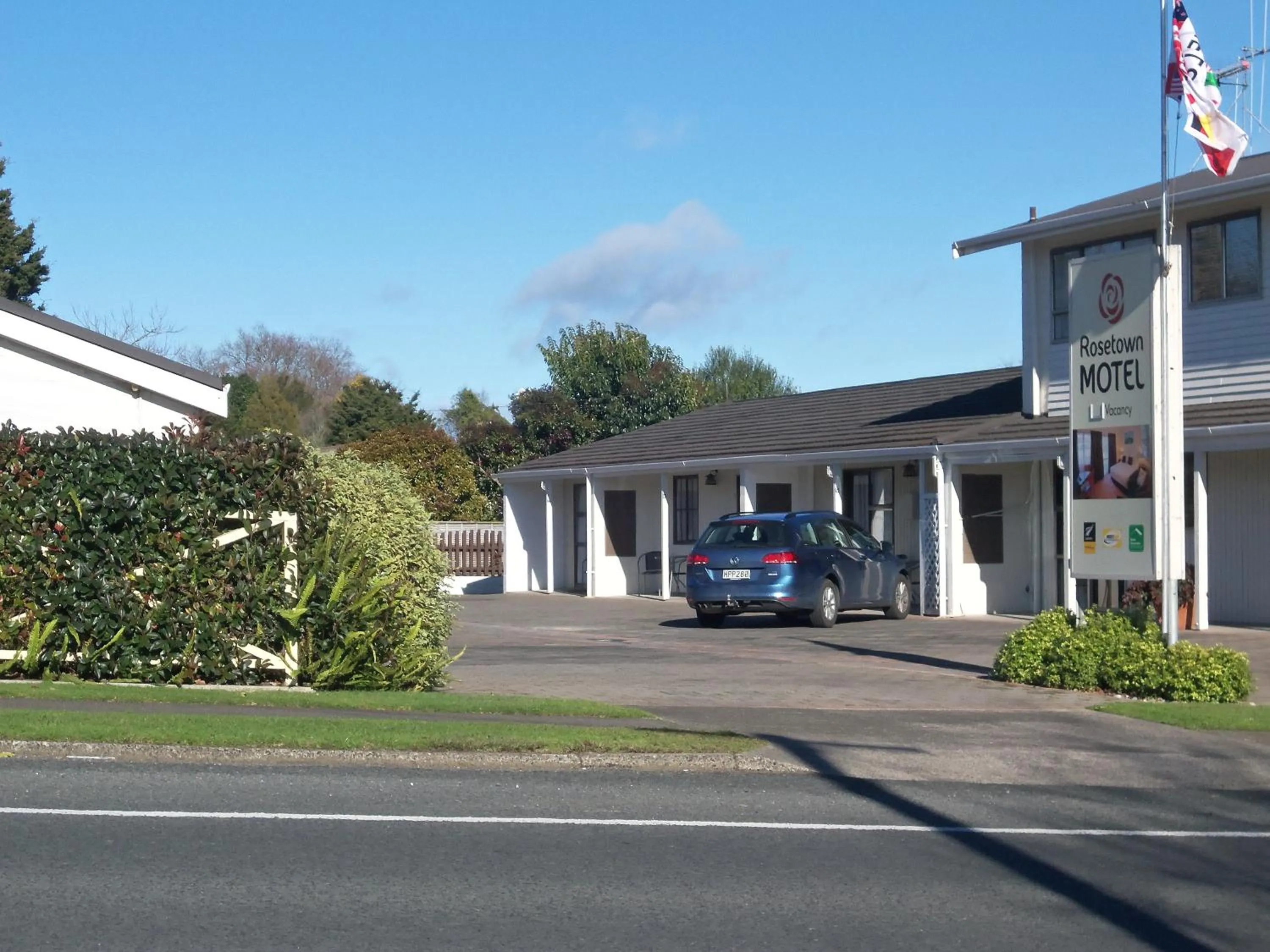 Facade/entrance in Rosetown Motel