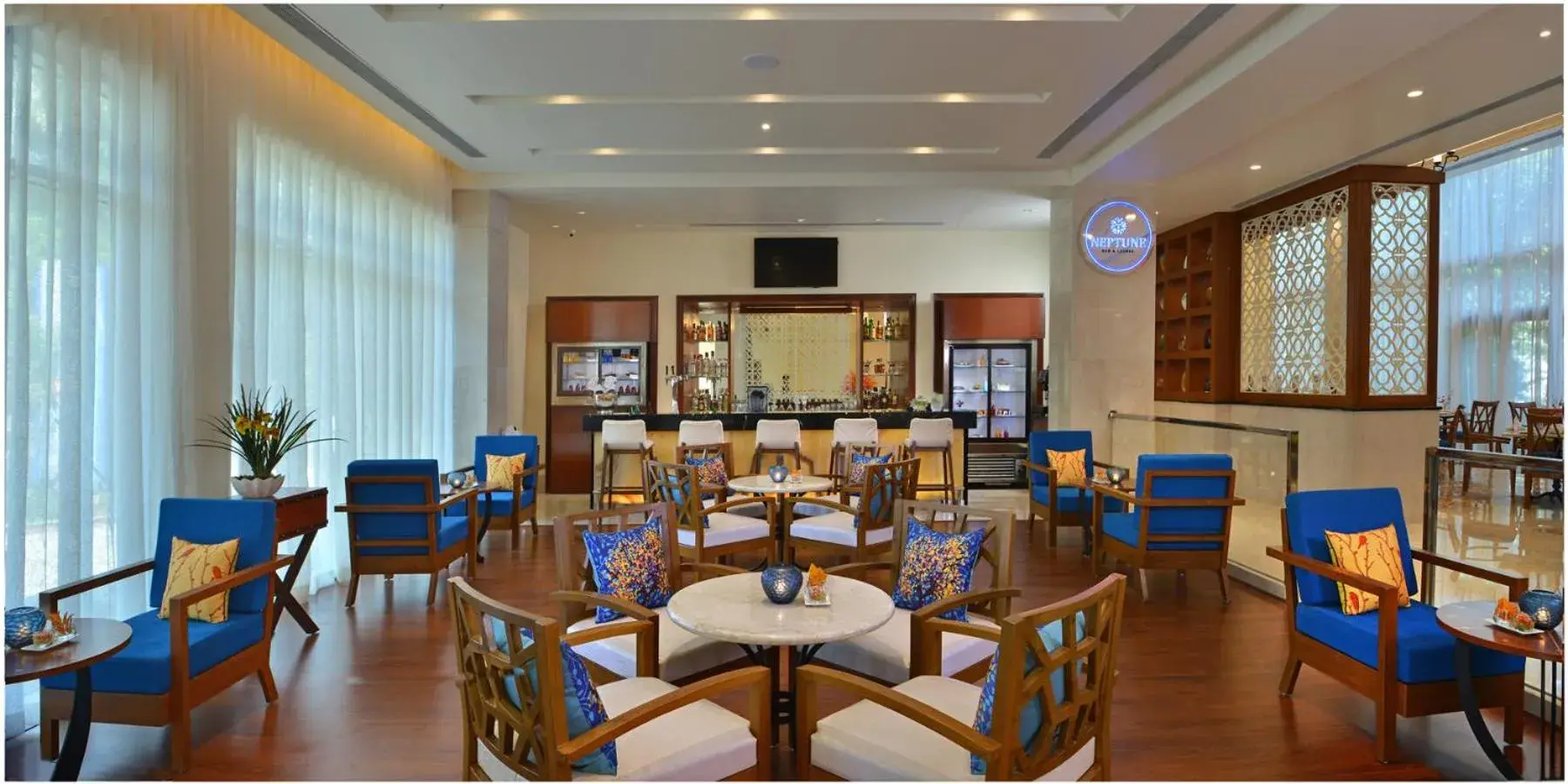 Restaurant/places to eat in Fortune Miramar, Goa - Member ITC Hotels' Group Restaurant/places to eat in Fortune Miramar, Goa - Member ITC Hotels' Group
