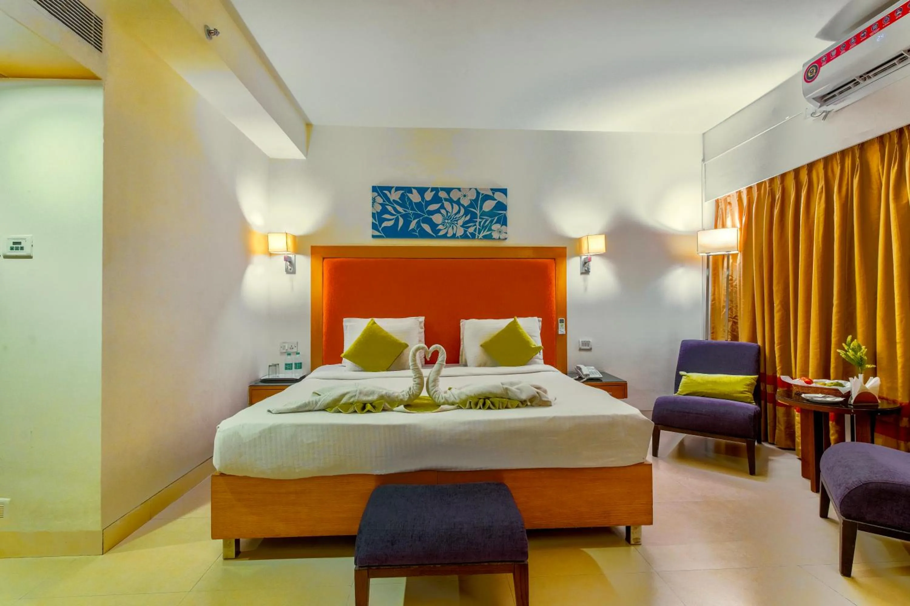 Bed in Gis Select Banjara Hill