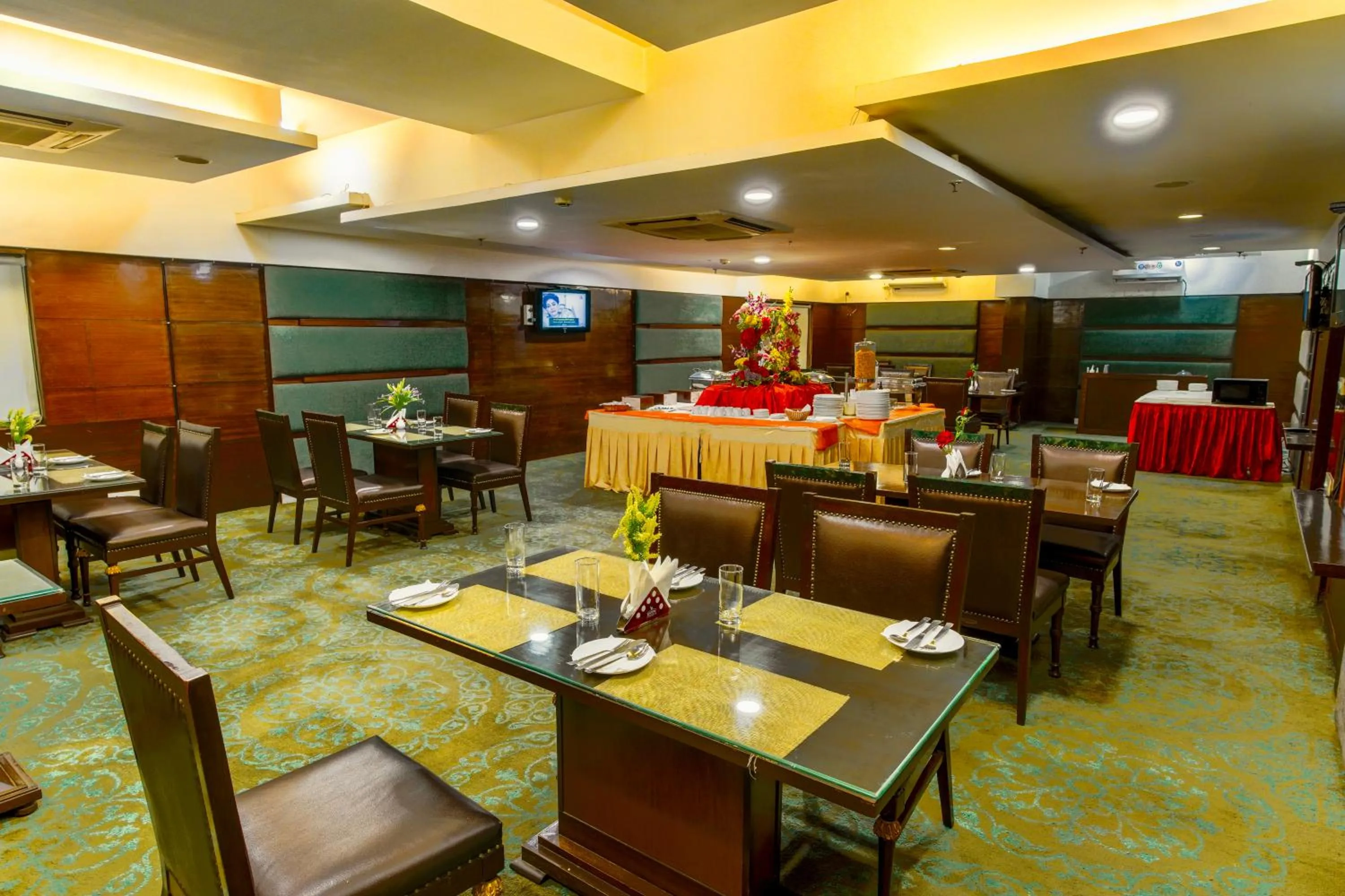 Gis Select Banjara Hill