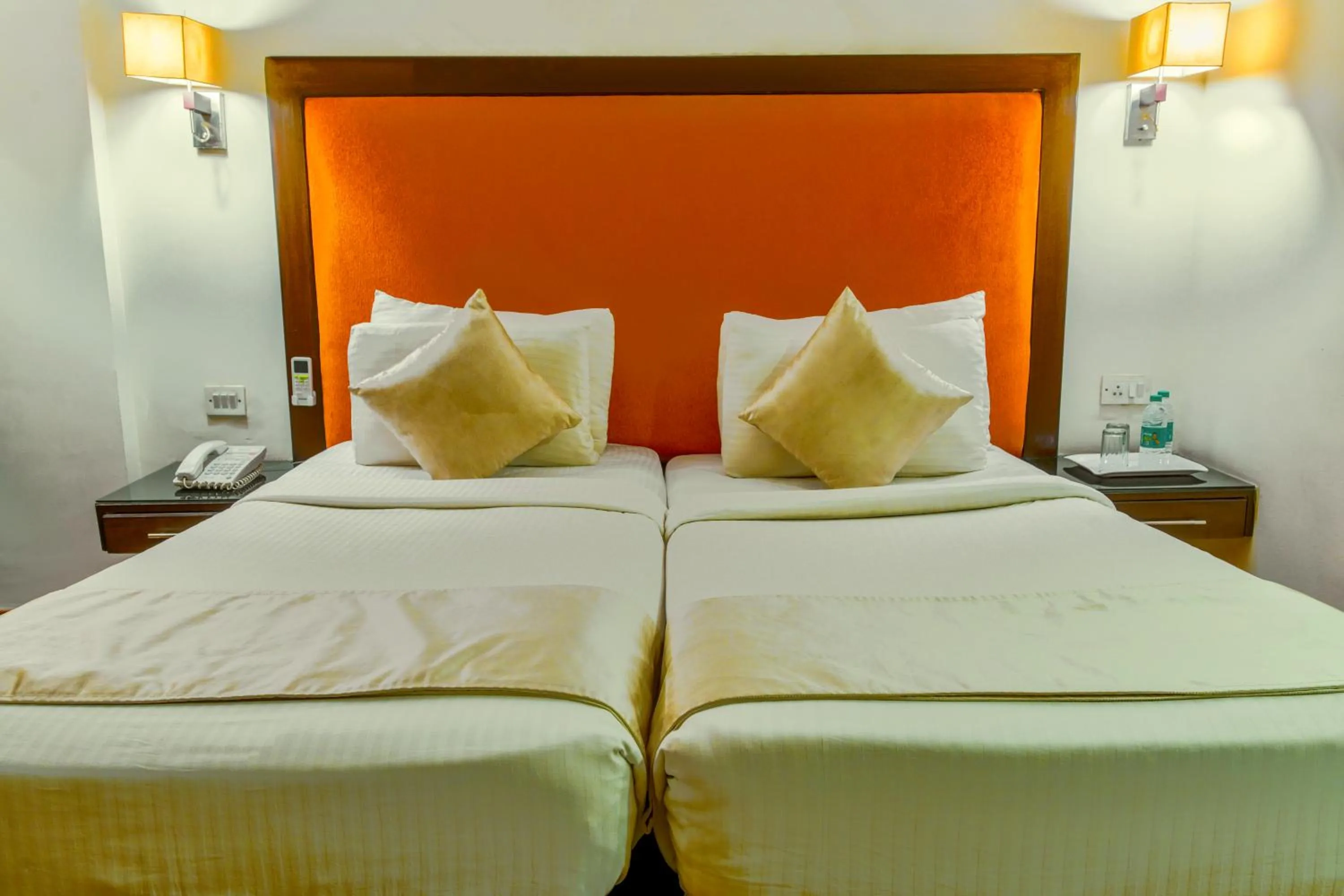 Bed in Gis Select Banjara Hill