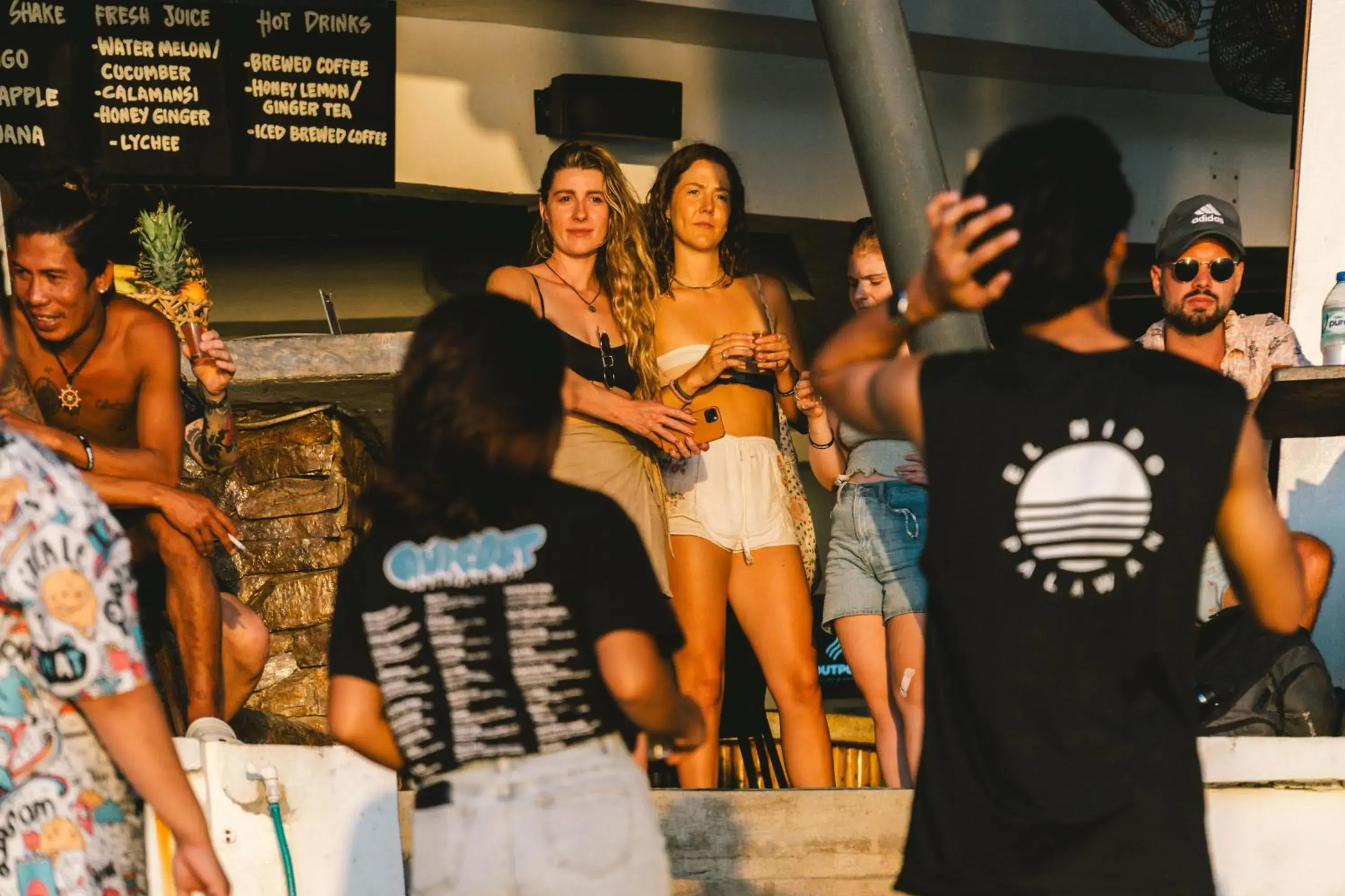 Outpost Beach Hostel Outpost Beach Hostel