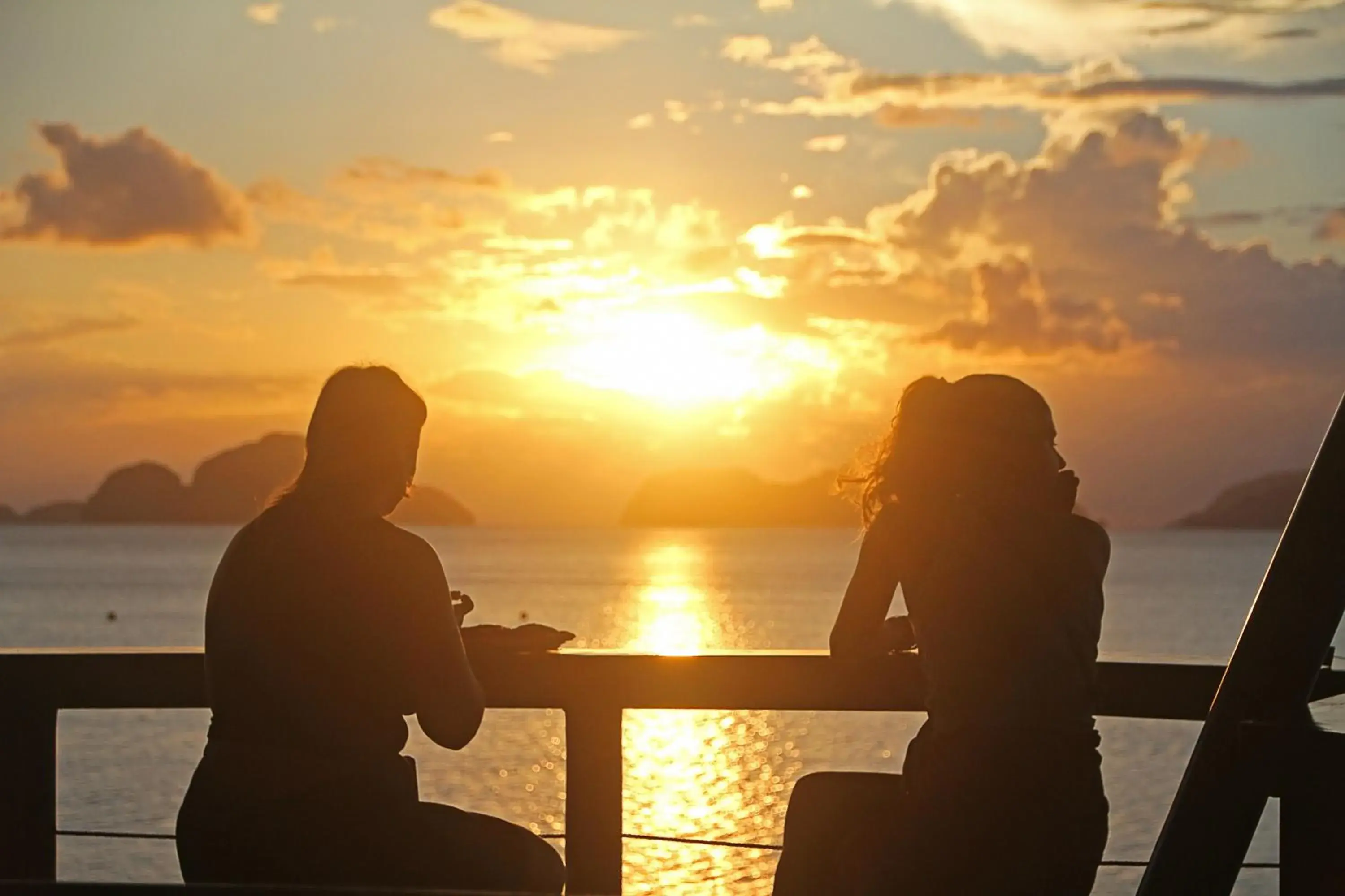 Sunset in Outpost Beach Hostel Sunset in Outpost Beach Hostel