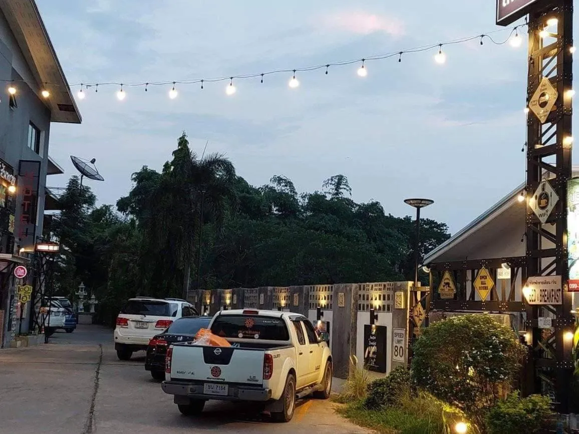 Neighbourhood in The Lofthouse Sansai