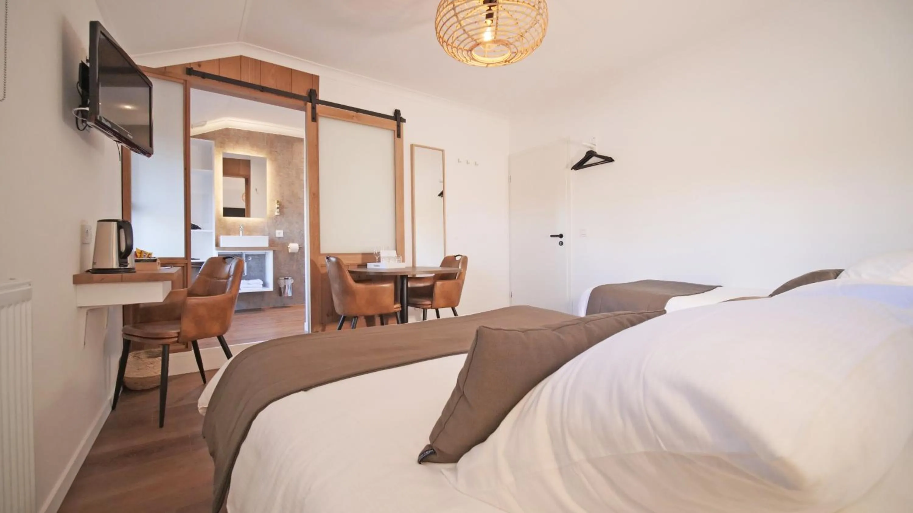 Bed in Auberge la Hutte Lurette