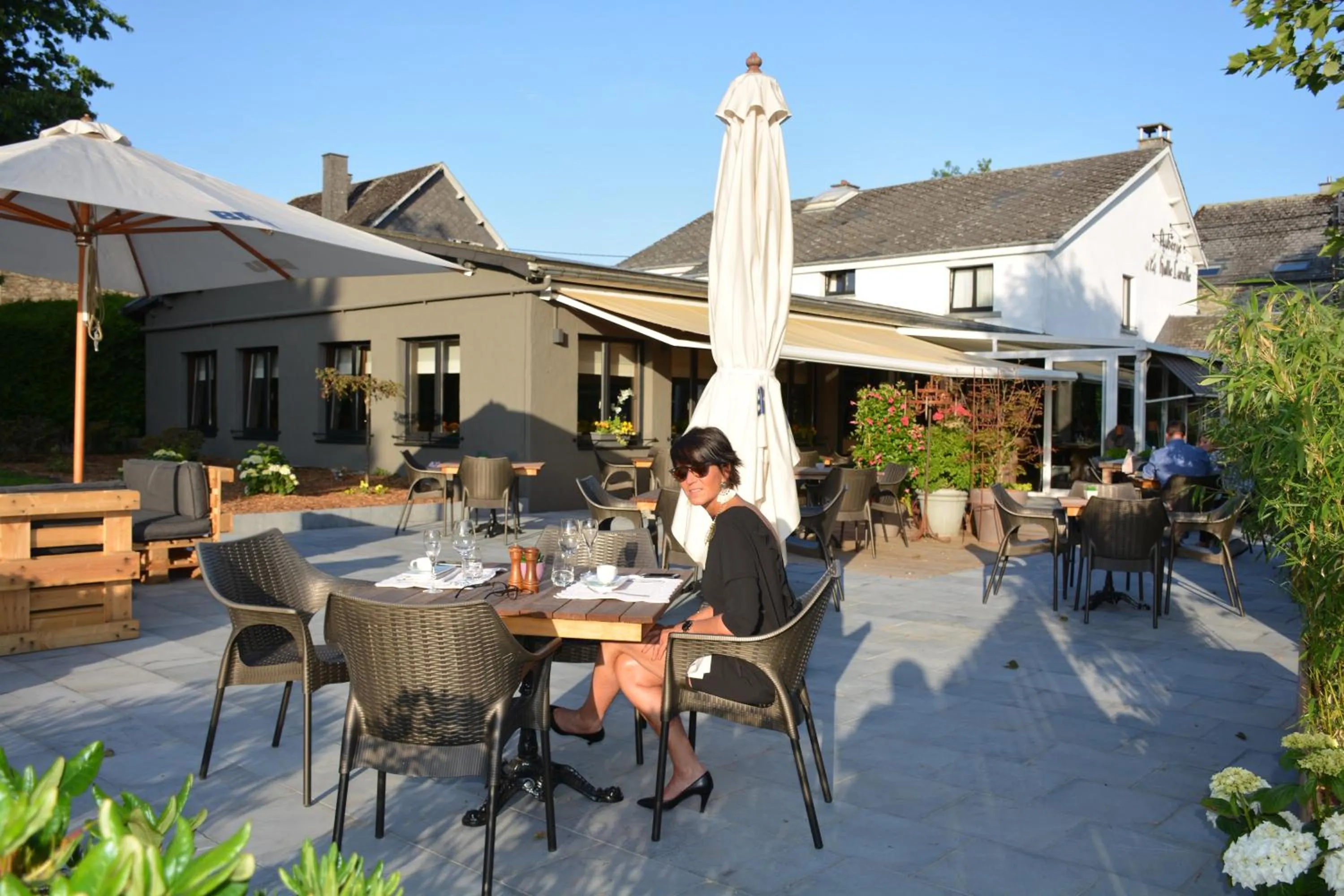 Garden view in Auberge la Hutte Lurette