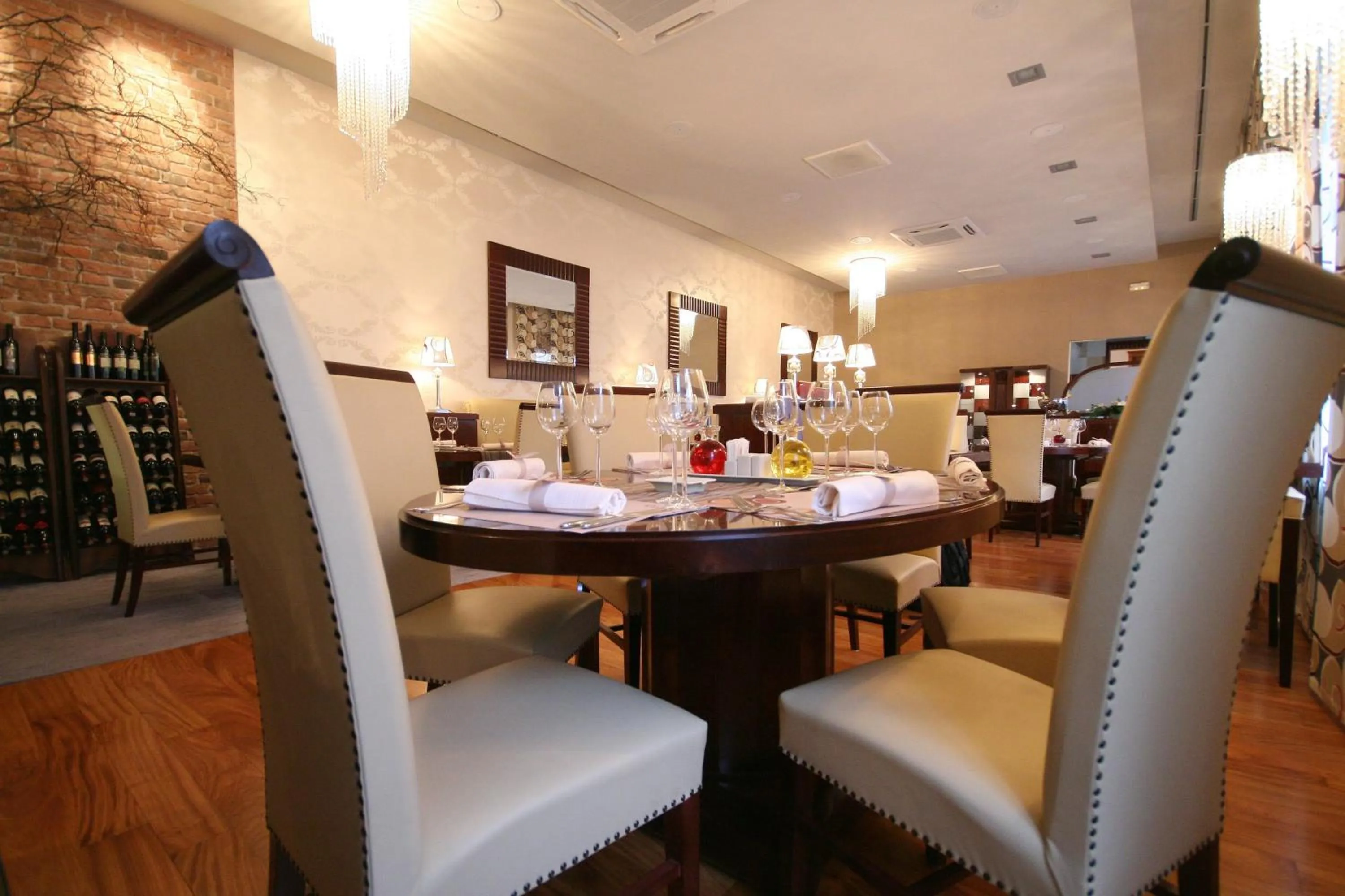 Restaurant/places to eat in Hotel Waldinger