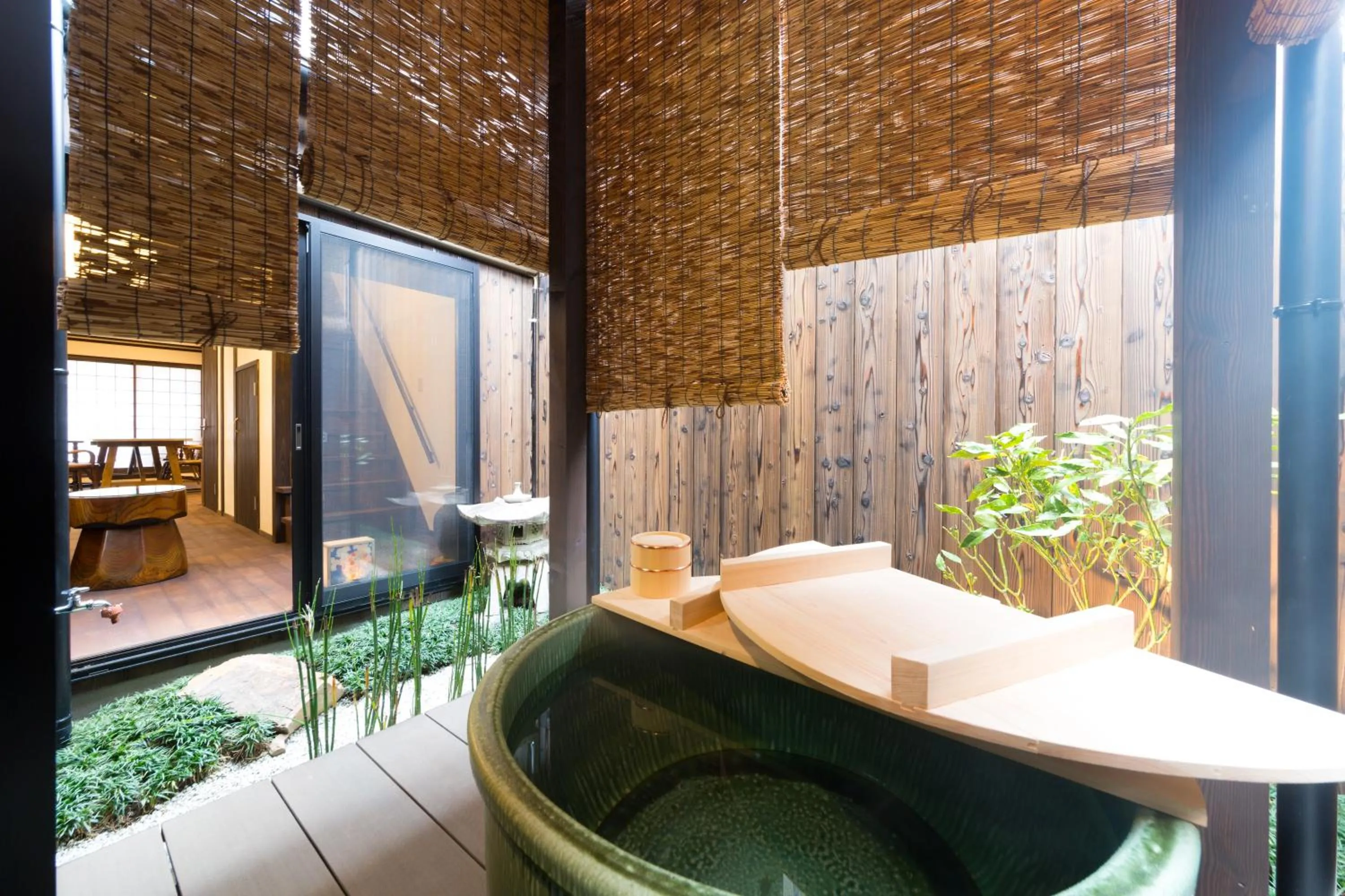 Bathroom in Kyotoya Tsuki no Yu Bettei