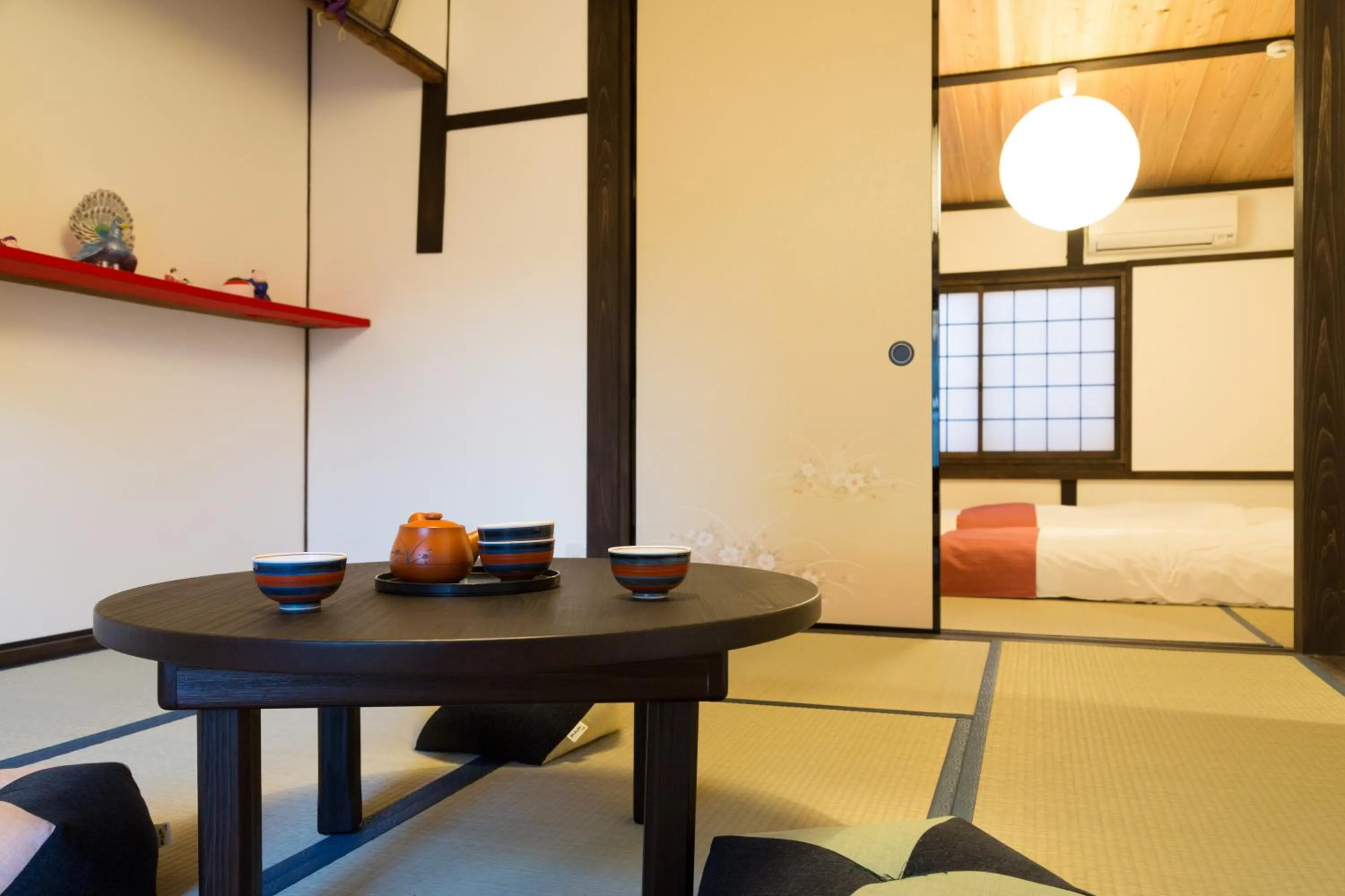 Living room, Bed in Kyotoya Tsuki no Yu Bettei