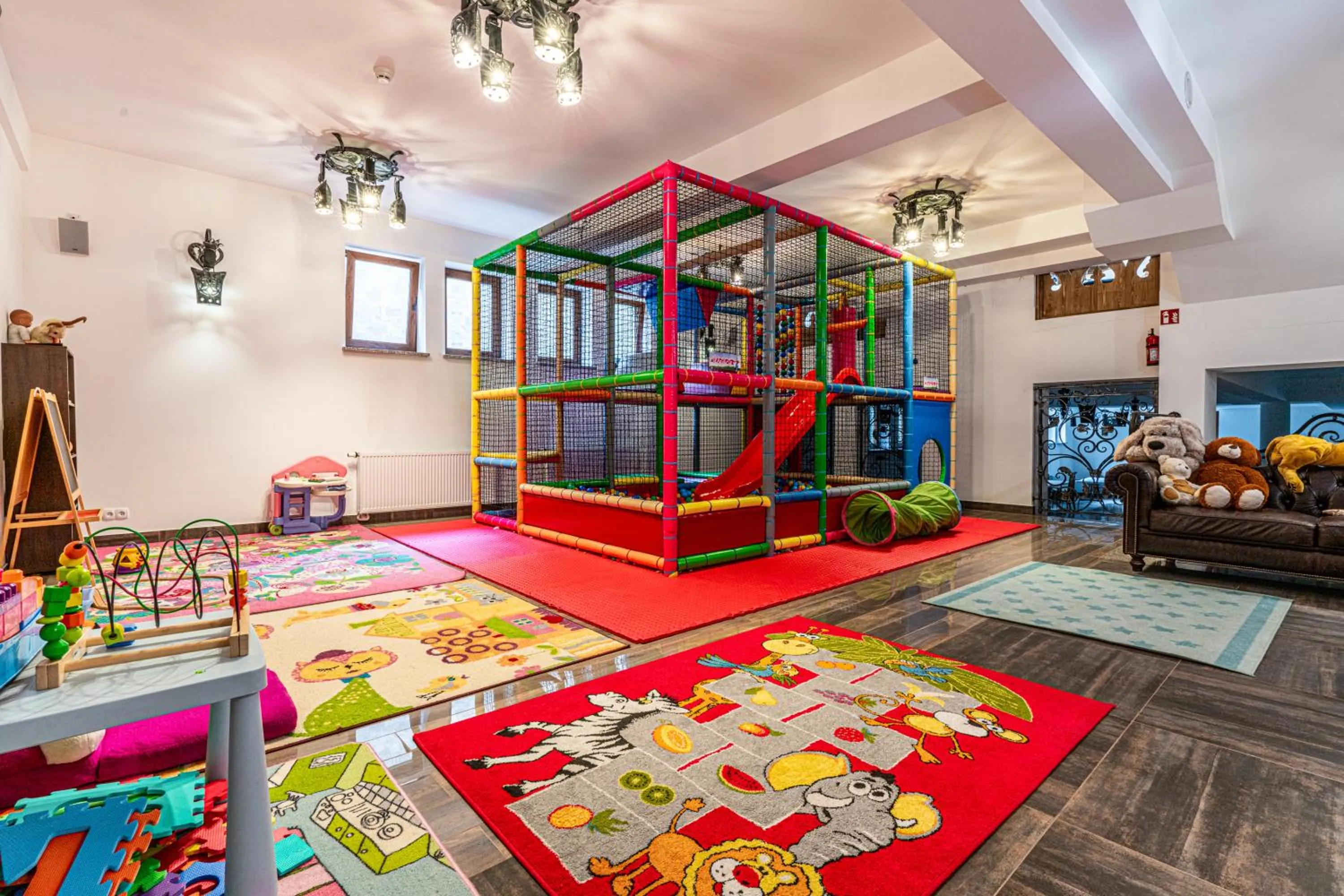 Children play ground in ApartHotel Tatry de Luxe FizjoMedical & Spa