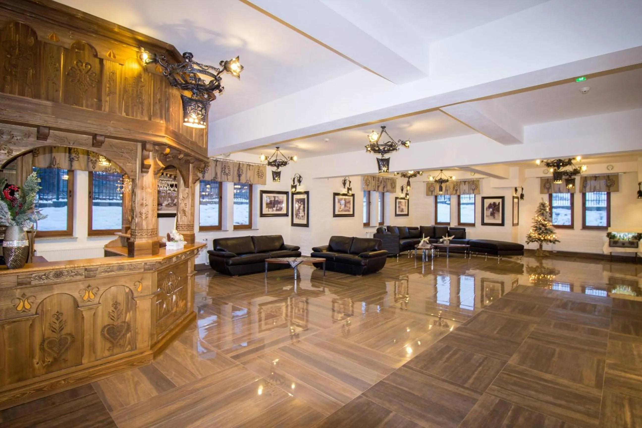 Lobby or reception in ApartHotel Tatry de Luxe FizjoMedical & Spa