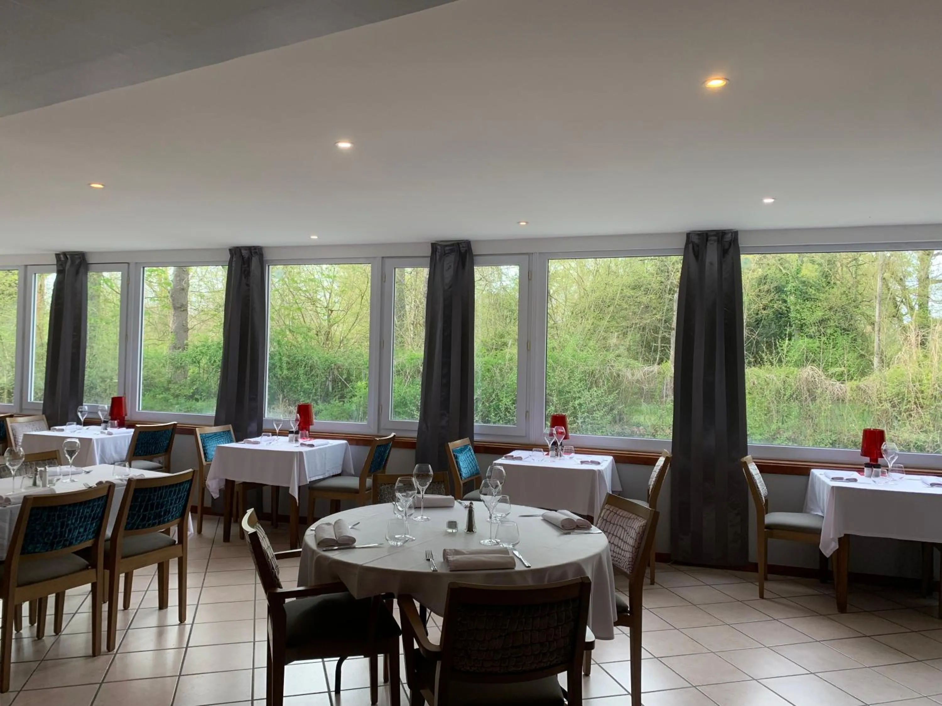 Restaurant/places to eat in Le Clos De Mutigny