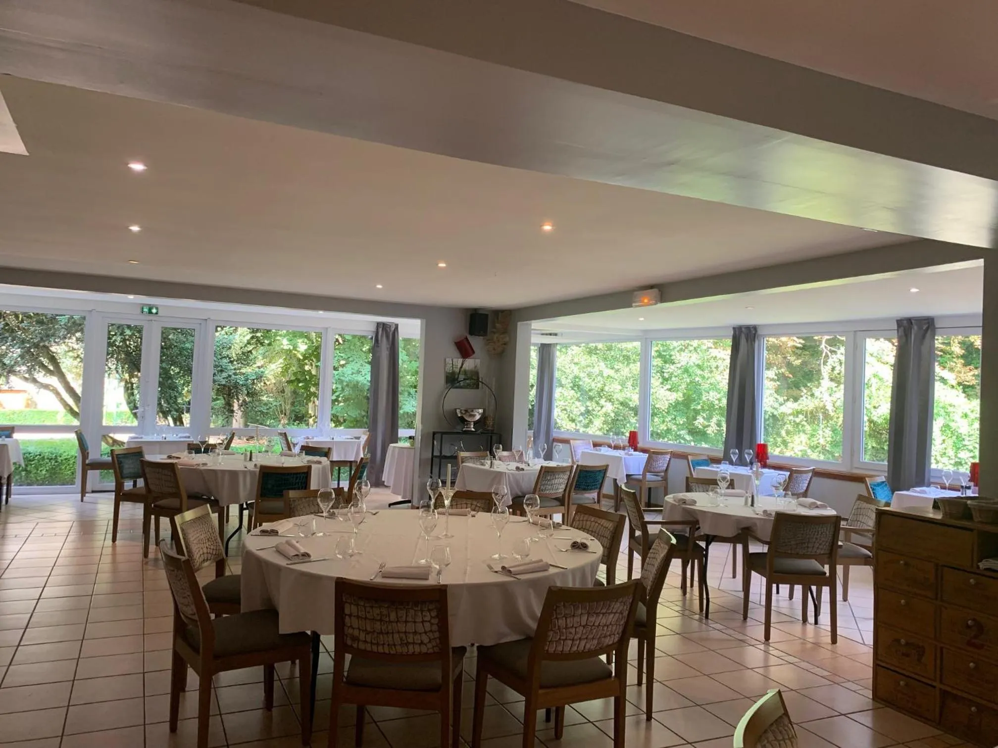 Restaurant/places to eat in Le Clos De Mutigny