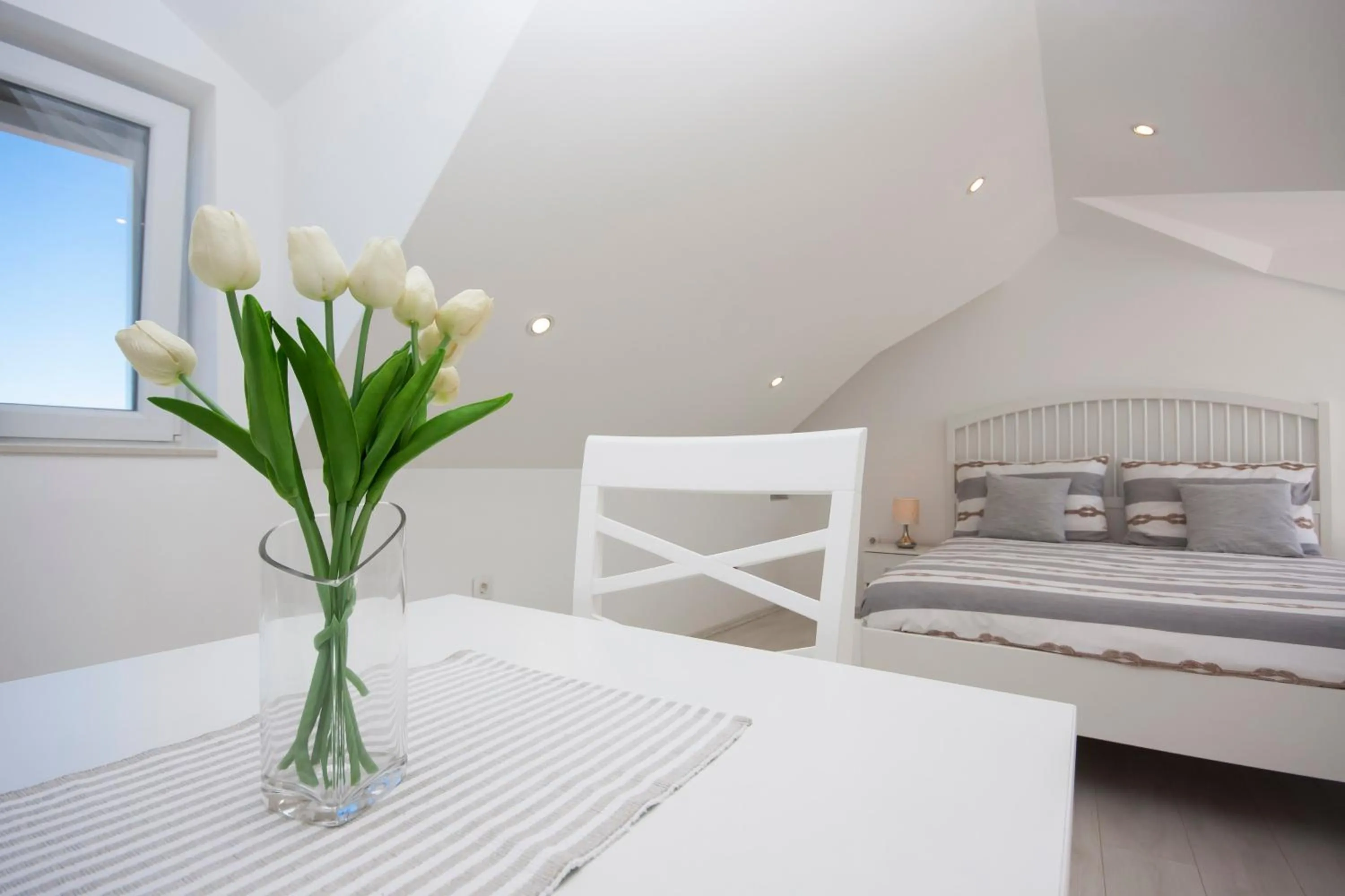 Dining area, Bed in Apartments Dalmata