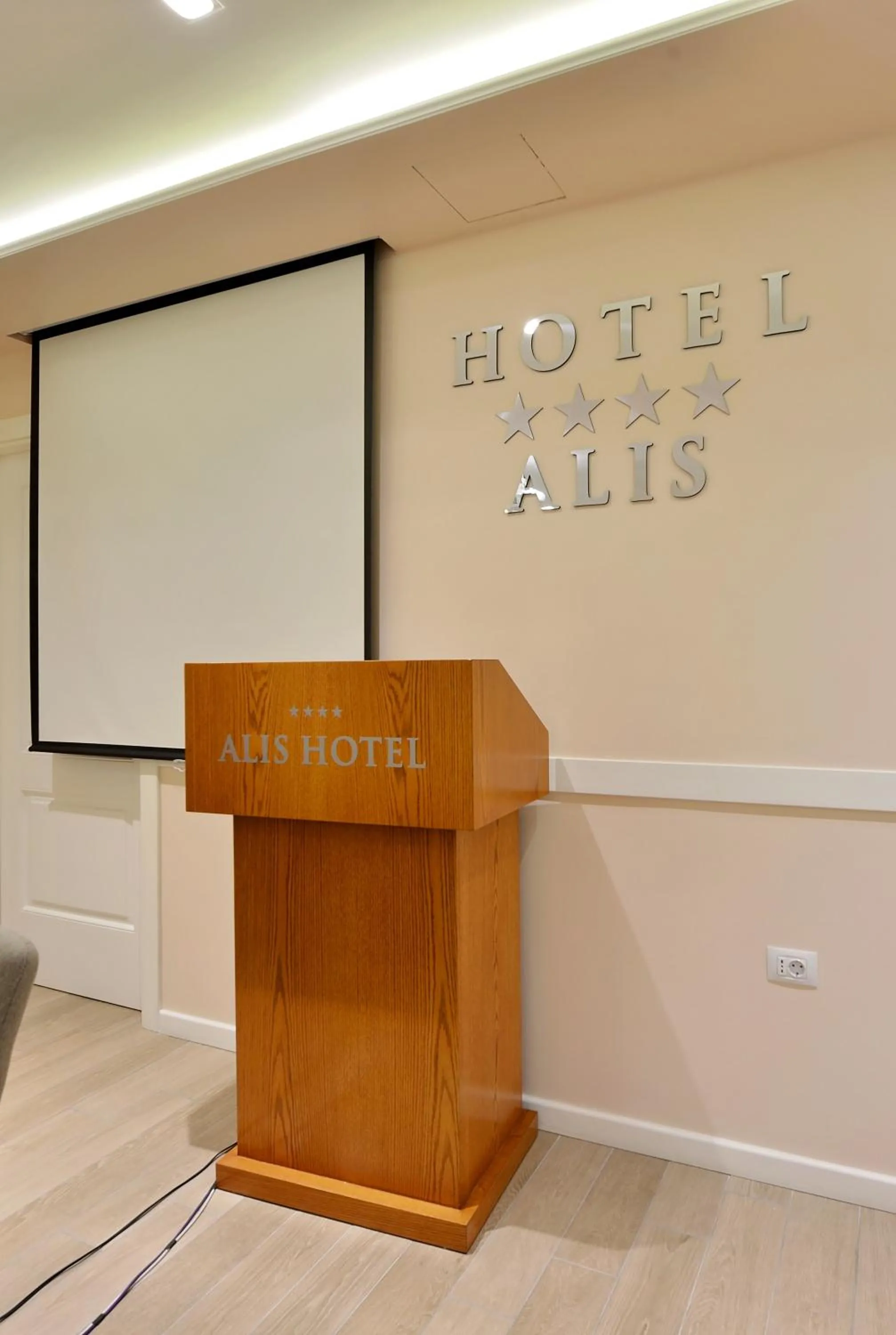 Alis Hotel
