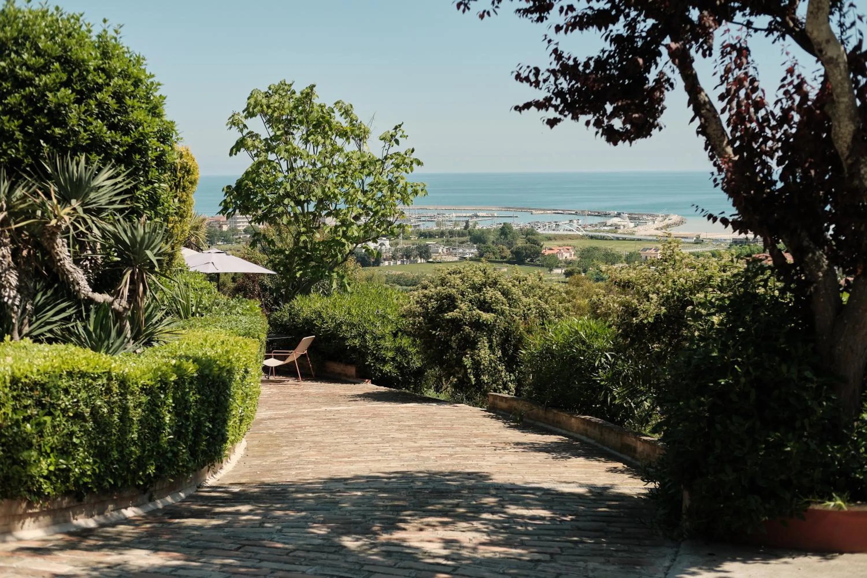 Natural landscape in B&B La Casa di Era