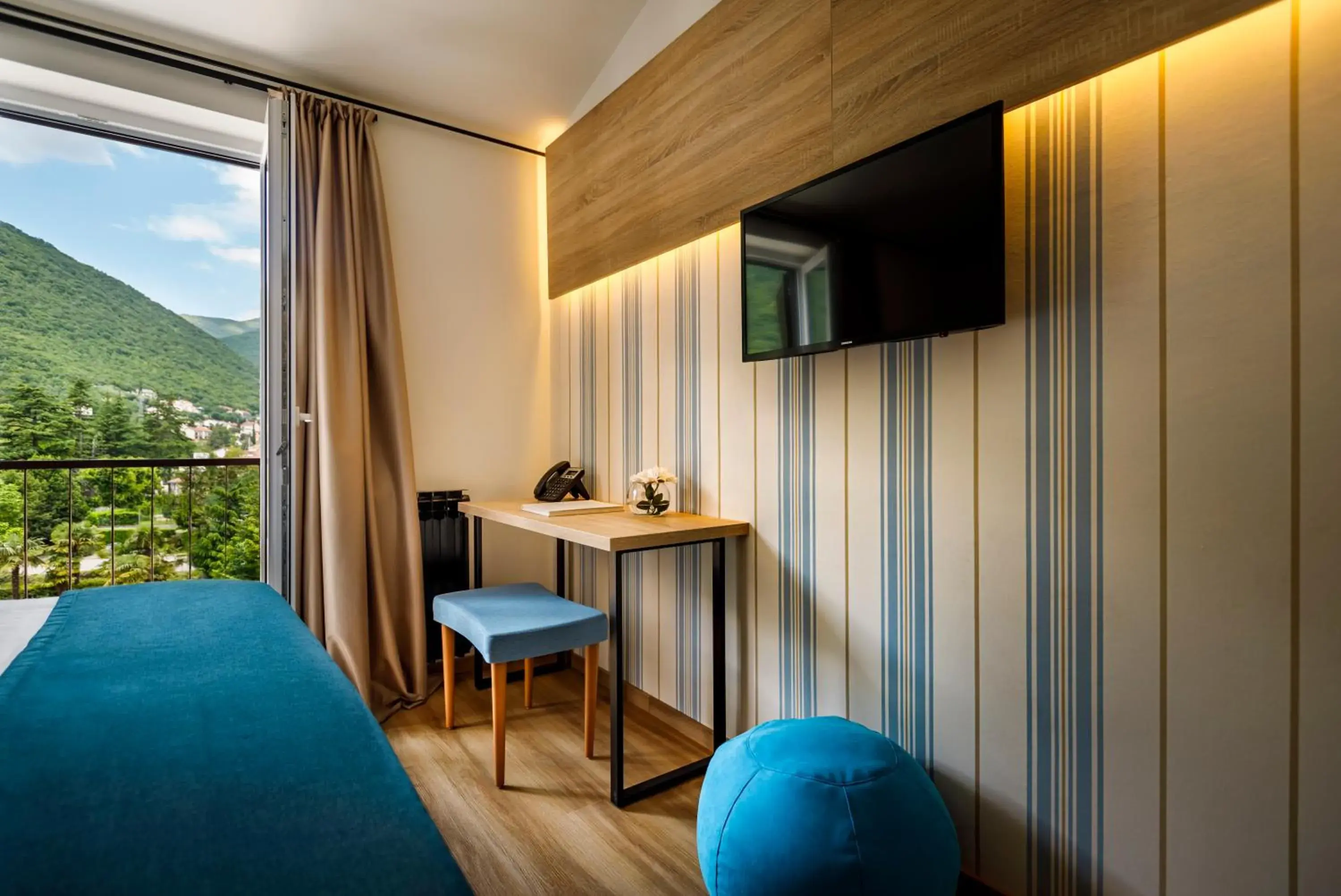 Bedroom in Hotel Mediteran - Liburnia Bedroom in Hotel Mediteran - Liburnia