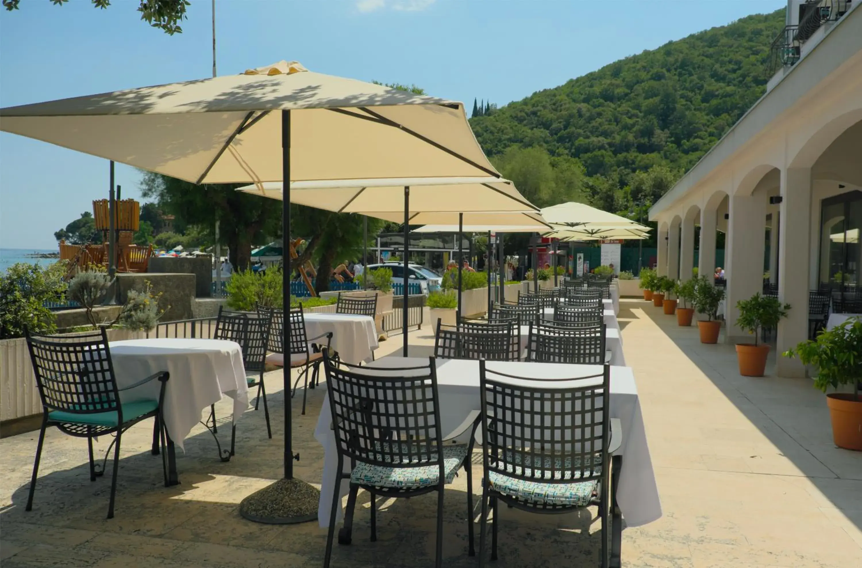 Restaurant/places to eat in Hotel Mediteran - Liburnia Restaurant/places to eat in Hotel Mediteran - Liburnia