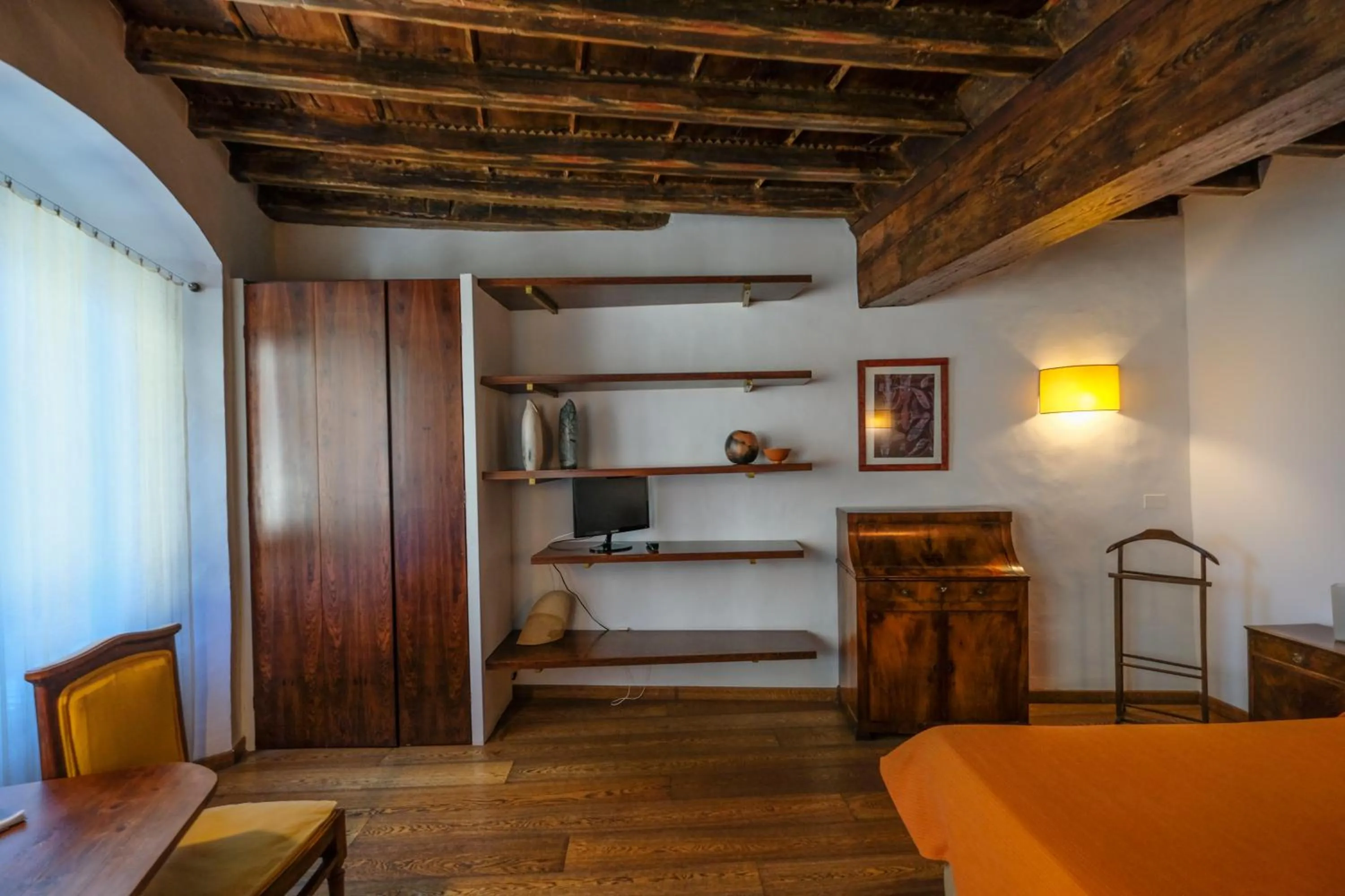 Decorative detail, Bed in B&B Bonsignori