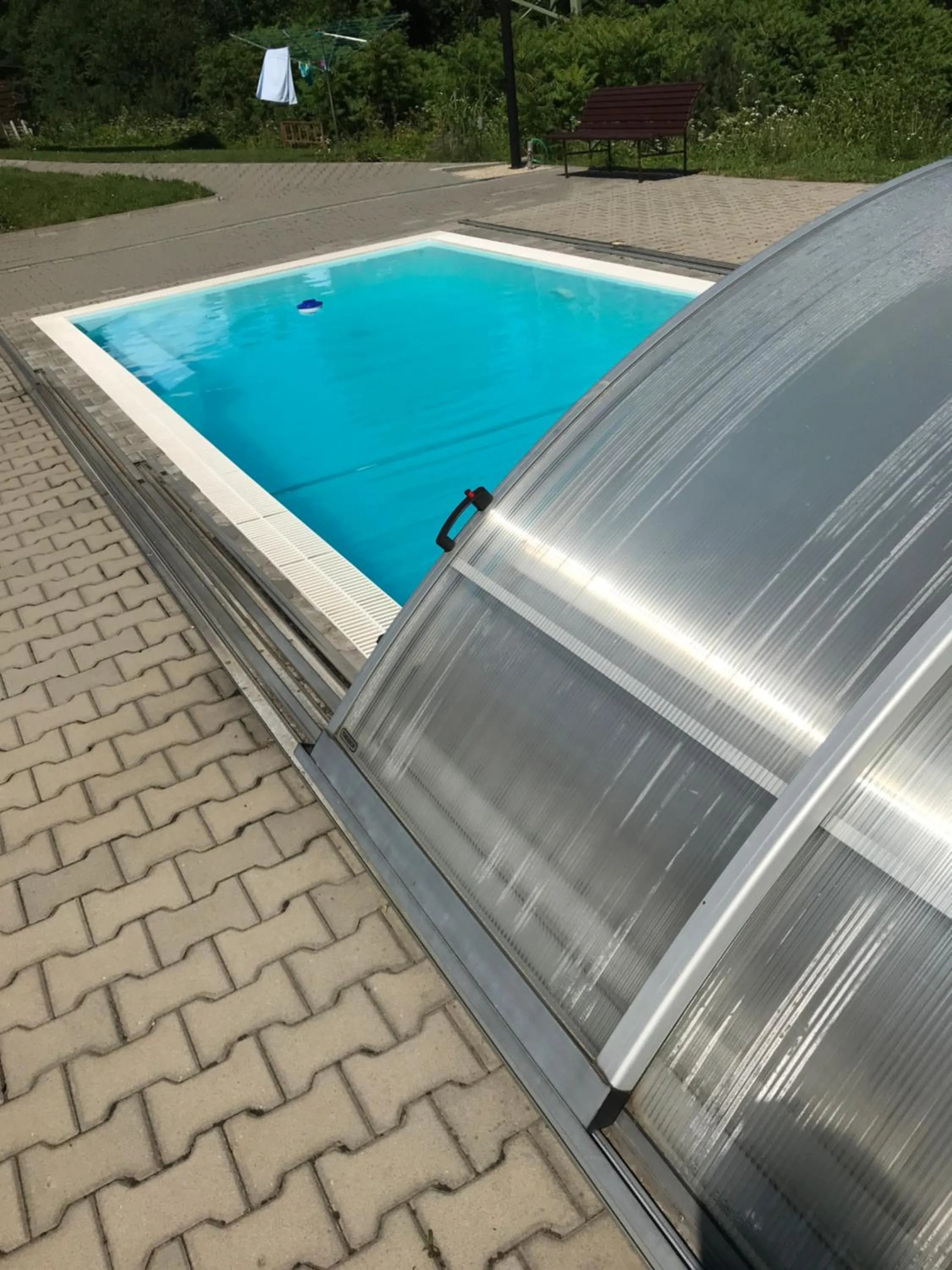 Swimming pool in Chata Eliška