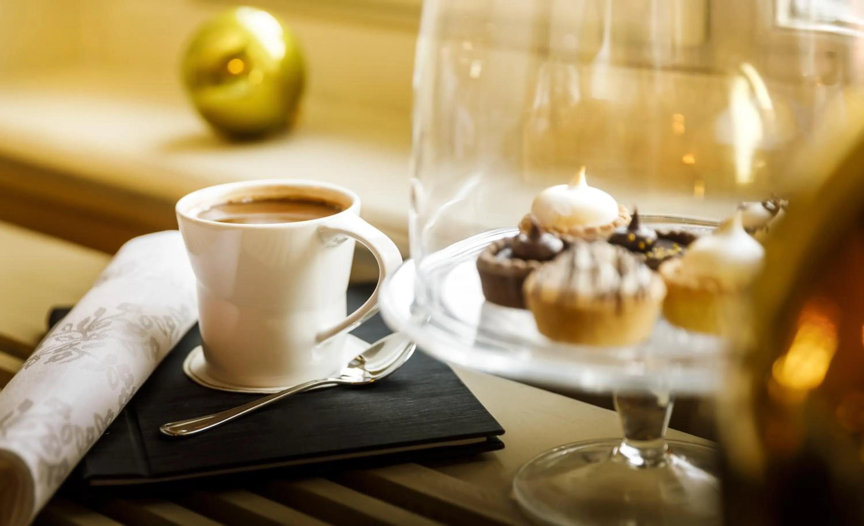 Food and drinks in Hotel Ambasador - by Liburnia Hotels & Villas