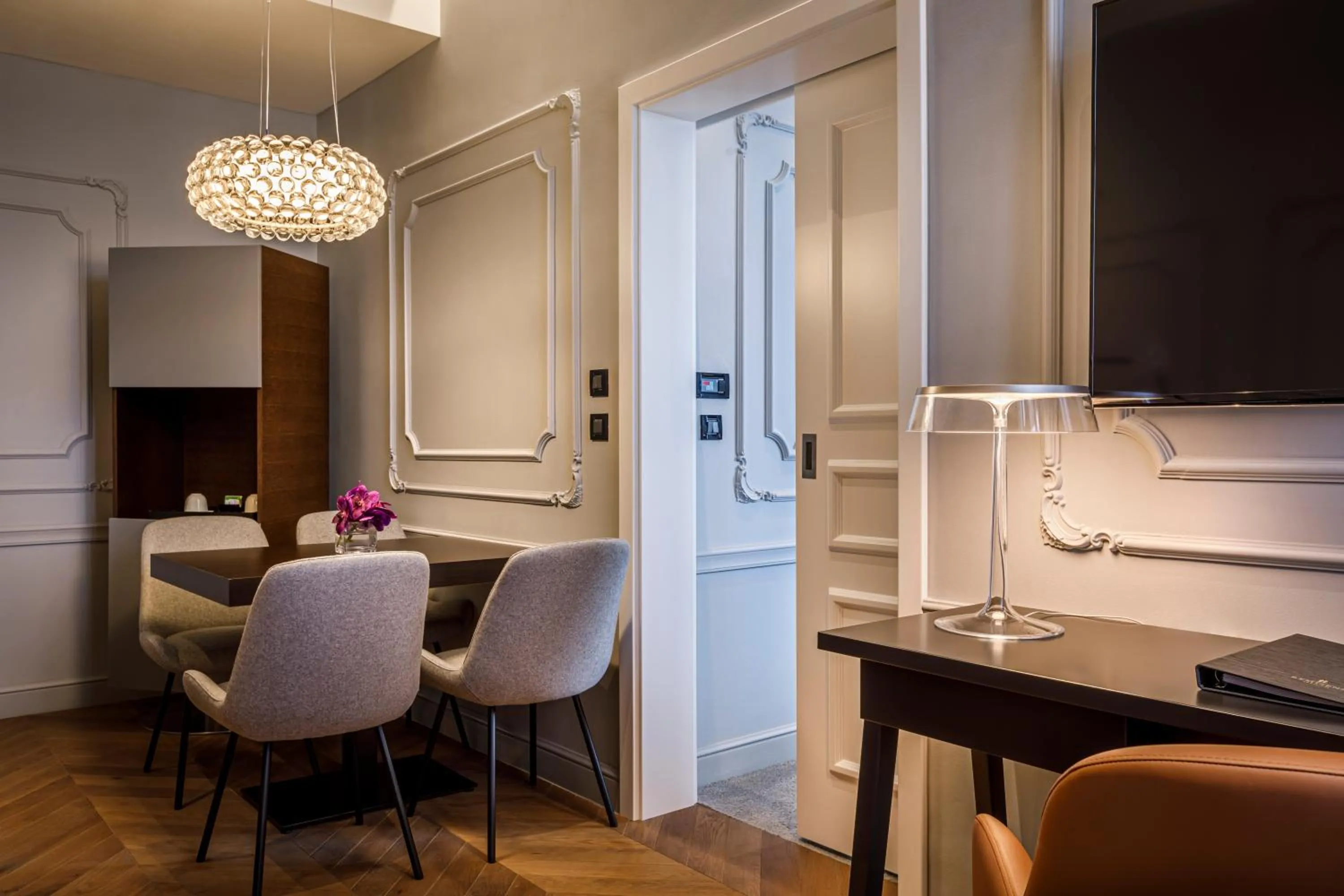 Photo of the whole room in Hotel Ambasador - by Liburnia Hotels & Villas