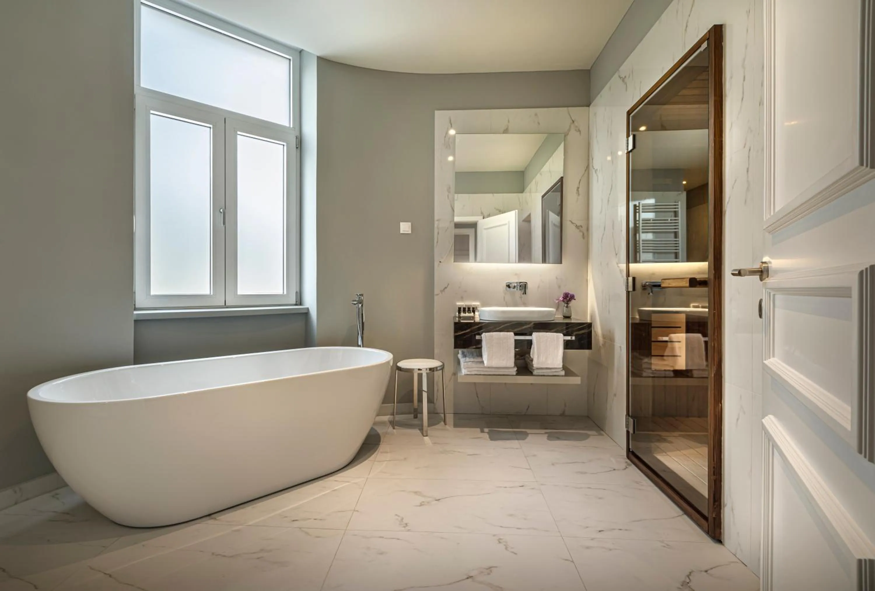 Bathroom in Hotel Ambasador - by Liburnia Hotels & Villas