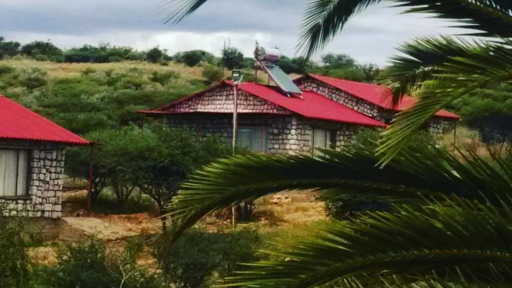 Shower in Murangi Travel Lodge