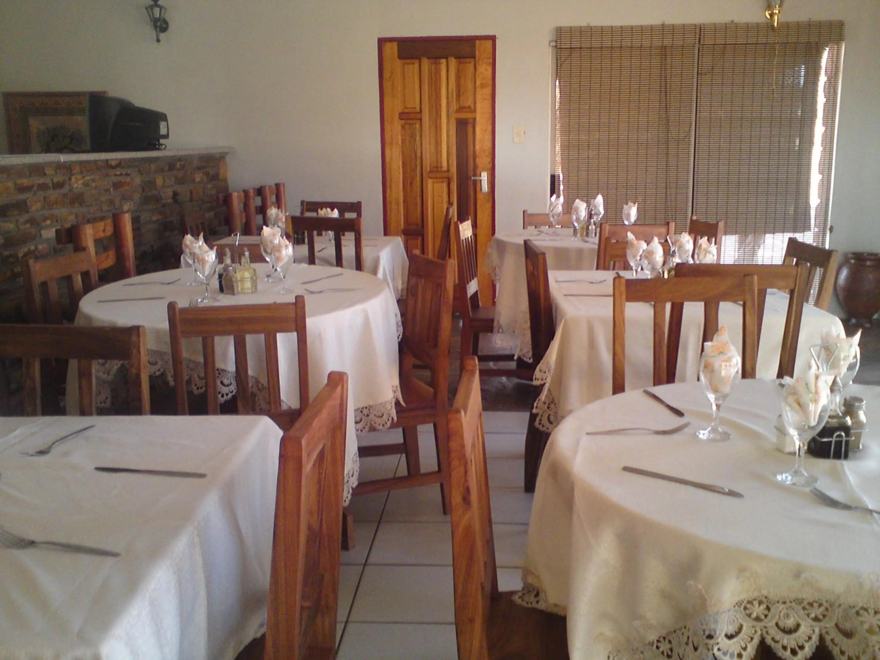 Patio in Murangi Travel Lodge