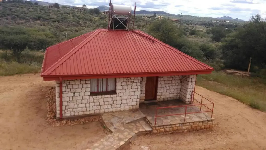 Shower in Murangi Travel Lodge