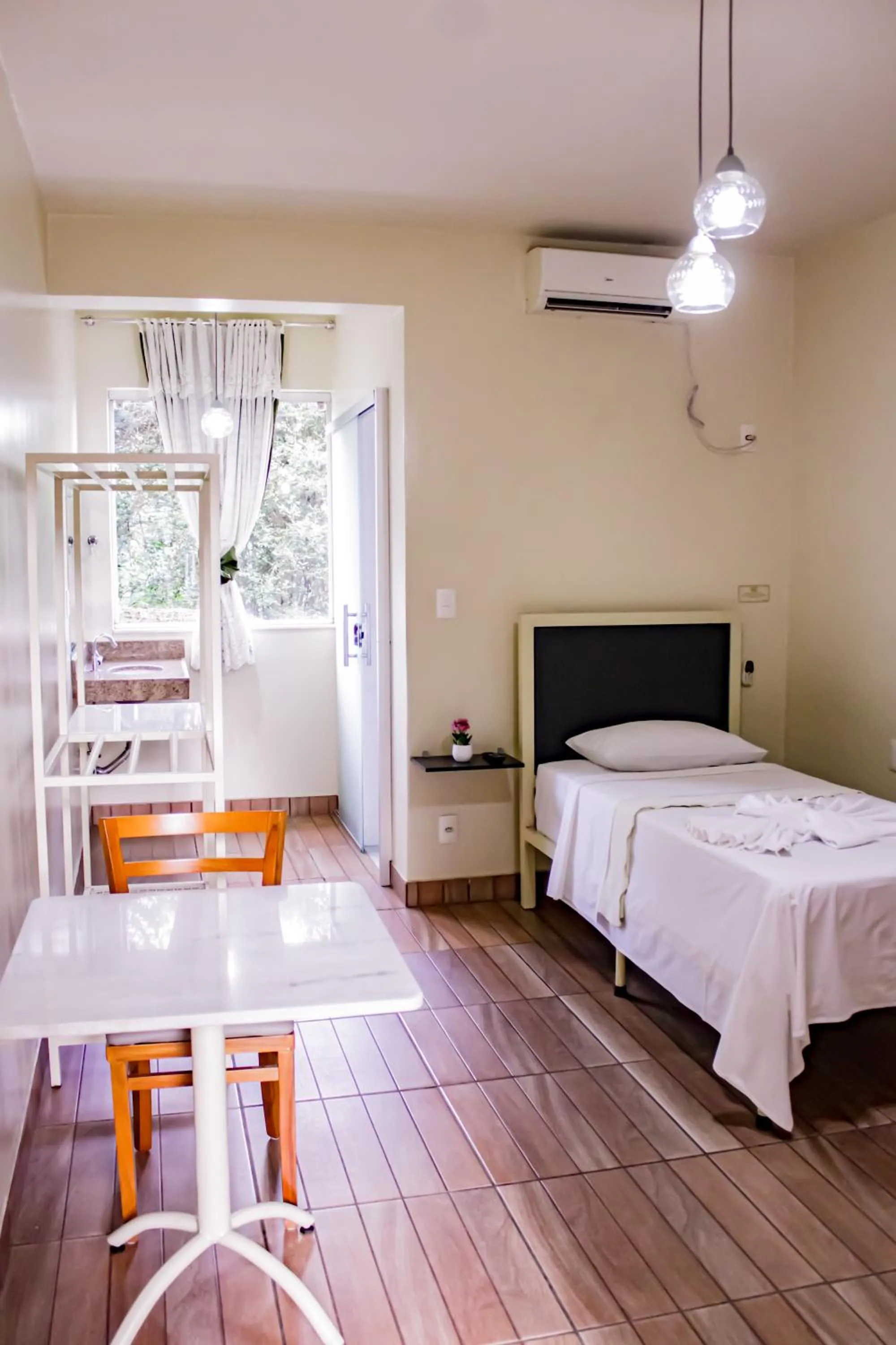 Bed in Hotel Primavera Betim