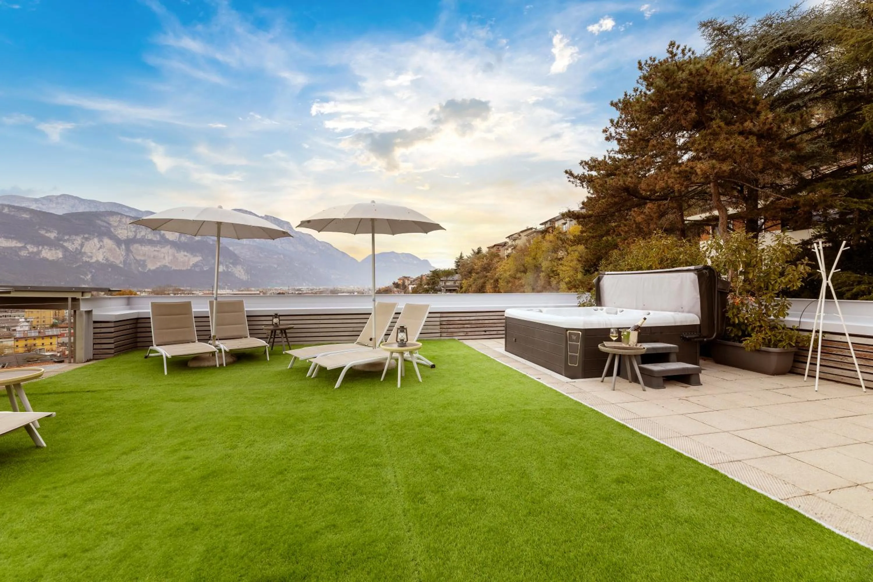 La Villa - Luxury Guest House