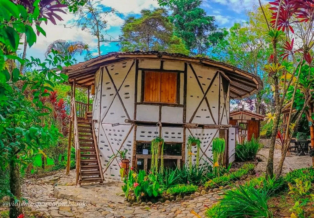 Garden view in Hotel La Casa de Francois