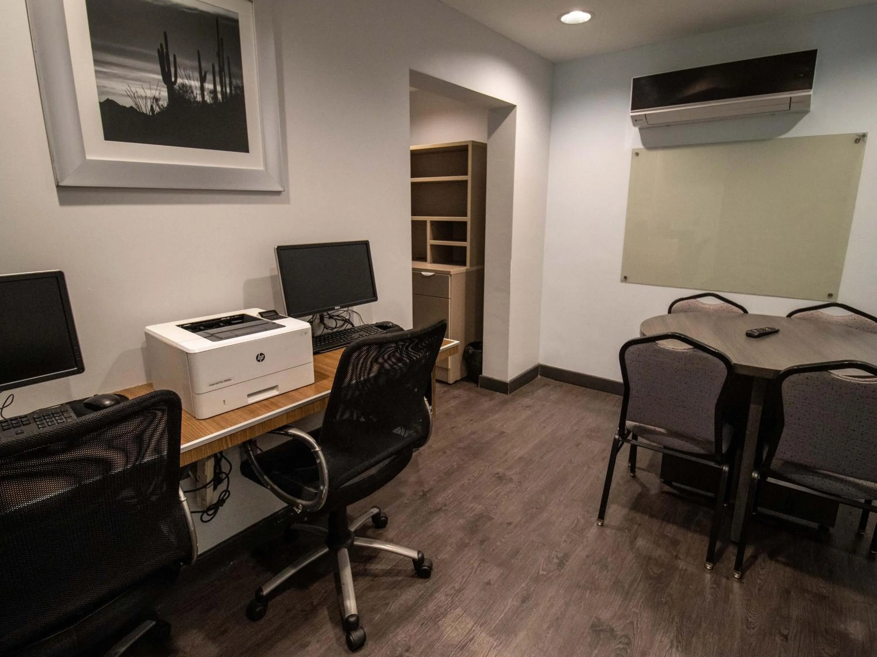 Business facilities in Hotel Araiza San Luis R.C.