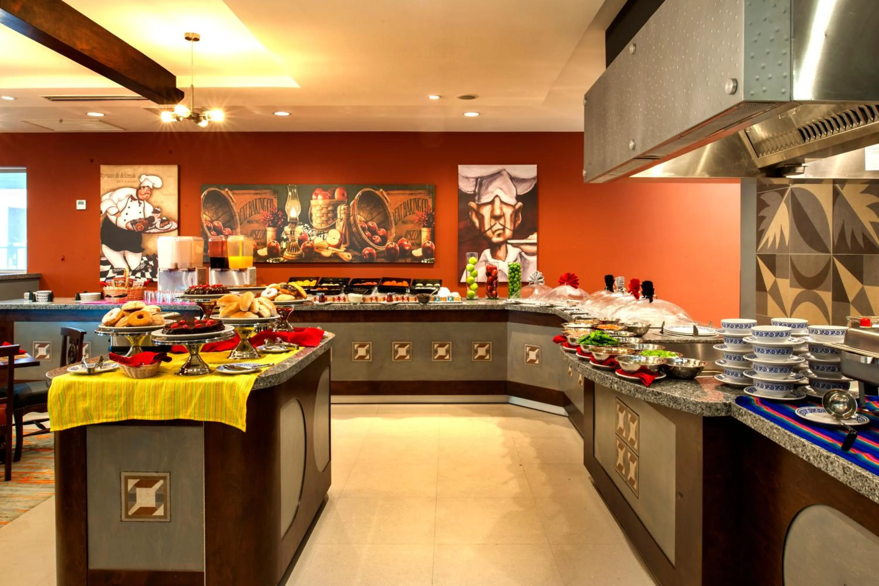 Restaurant/places to eat in Hotel Araiza San Luis R.C.