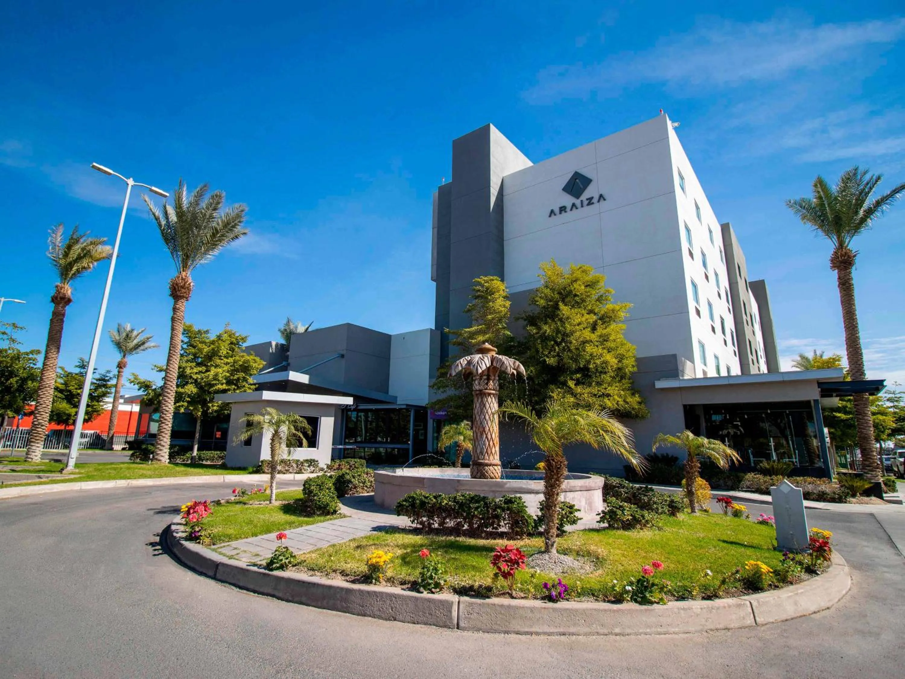 Facade/entrance in Hotel Araiza San Luis R.C.