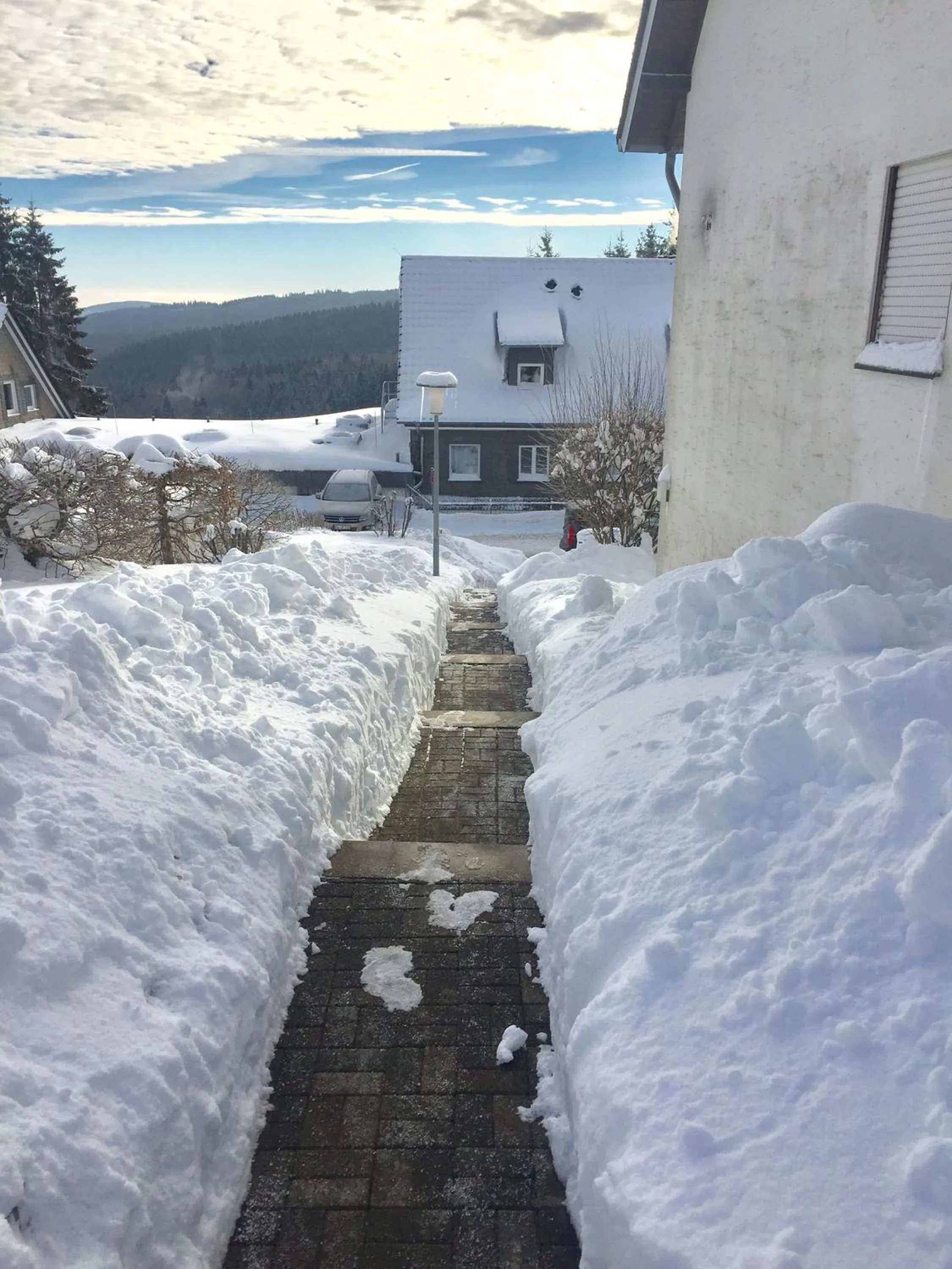 Facade/entrance in Winterberger Lodge