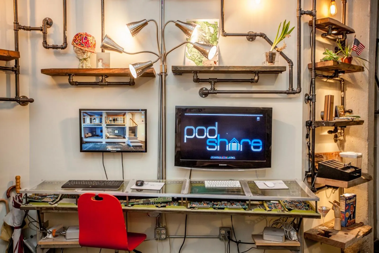 Lobby or reception in PodShare Hollywood