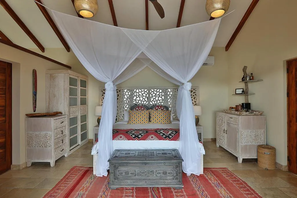 Bedroom, Bed in Casa Chameleon Hotel Las Catalinas - Adults Only