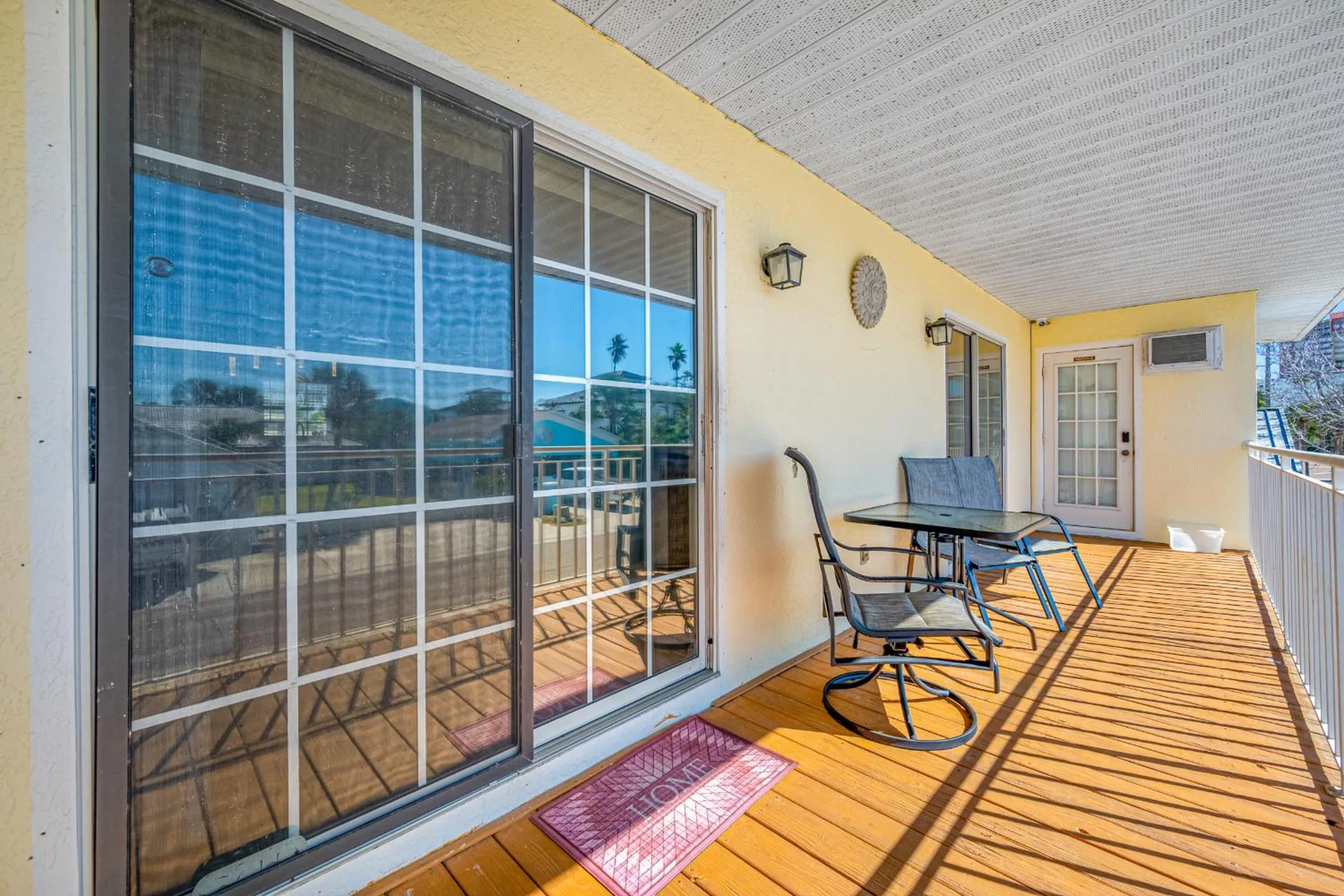 Carousel Suites -Redington Shores