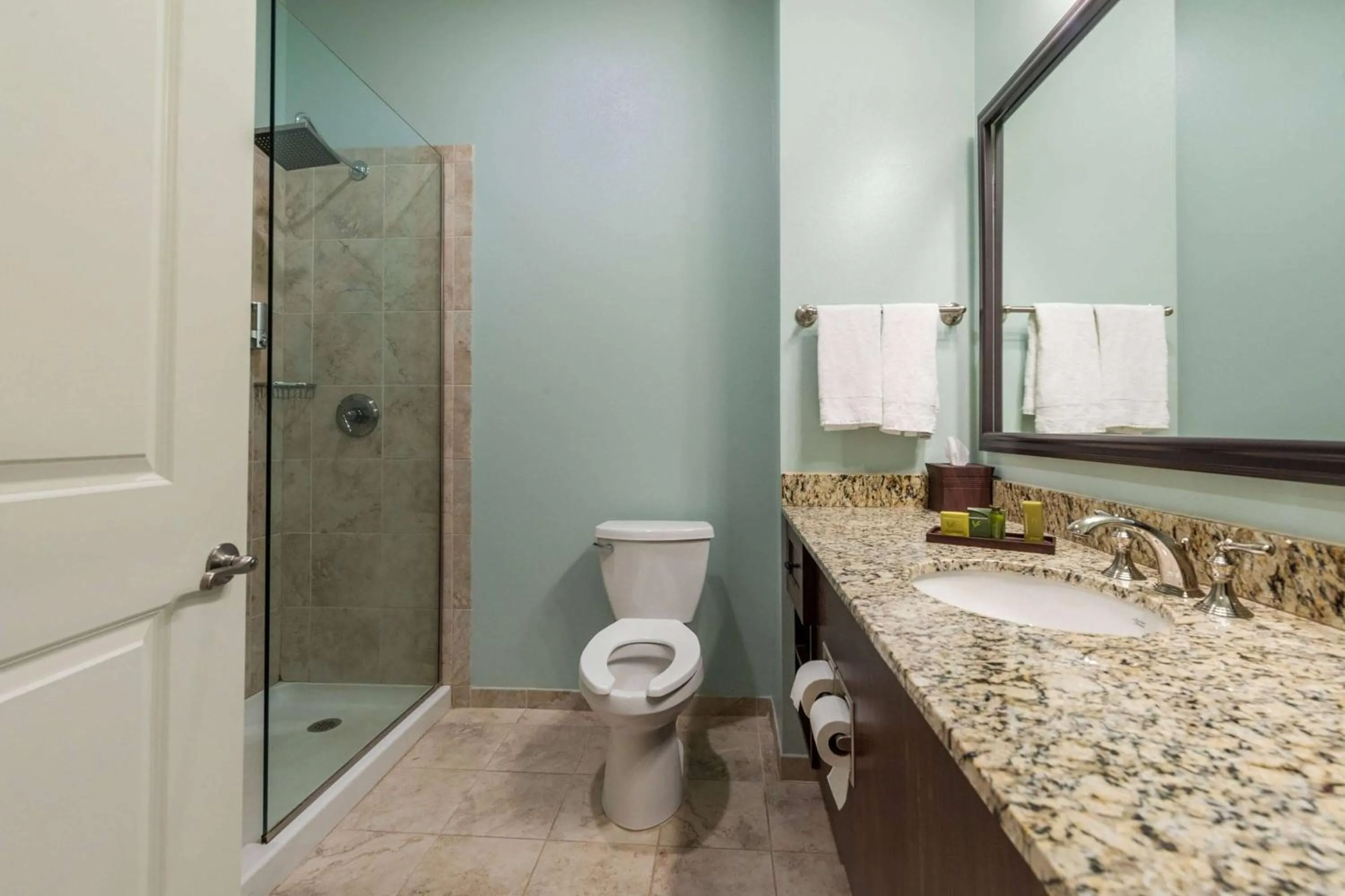 Bathroom in Chateau Saint Denis Hotel