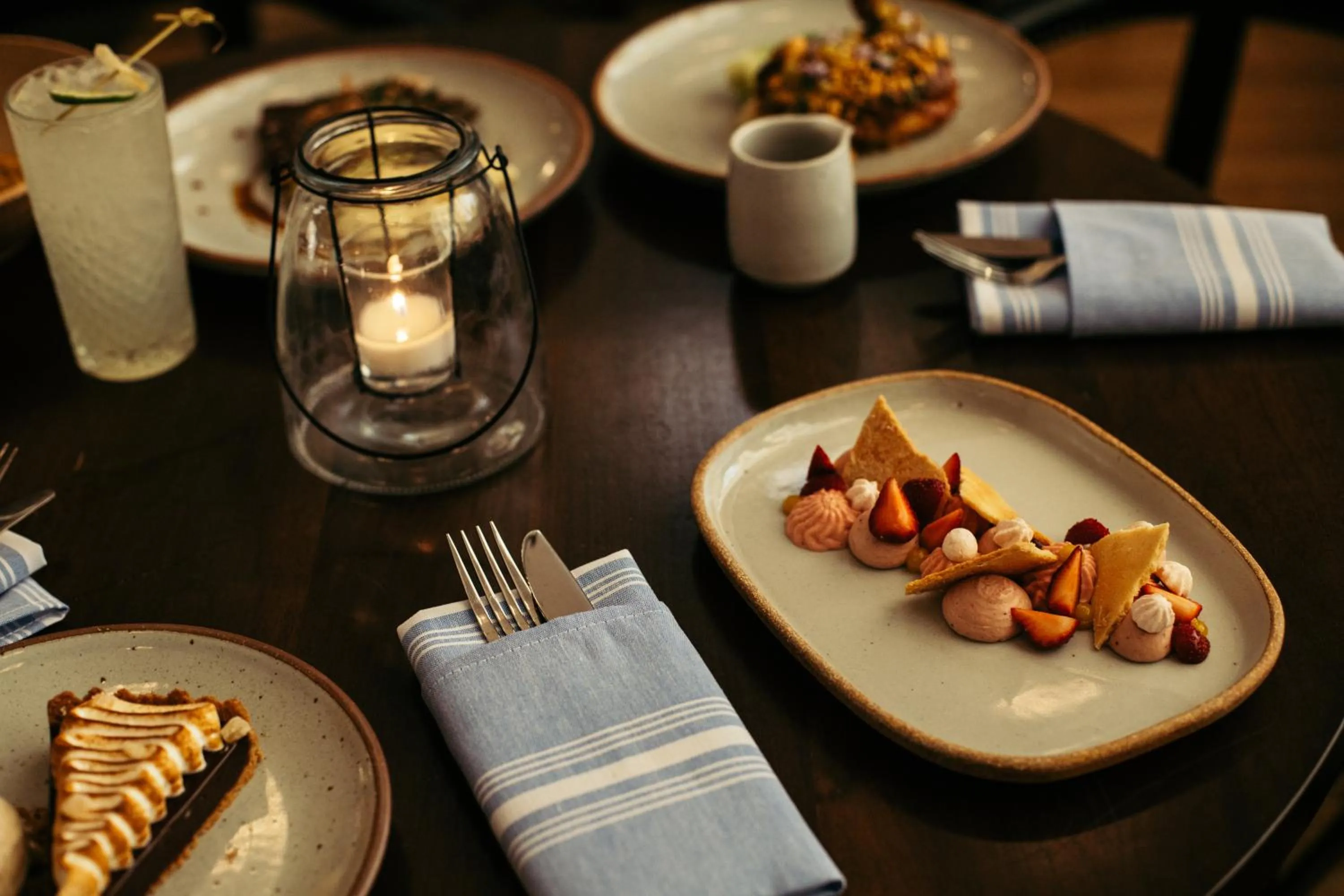 Restaurant/places to eat in The LINE Hotel DC