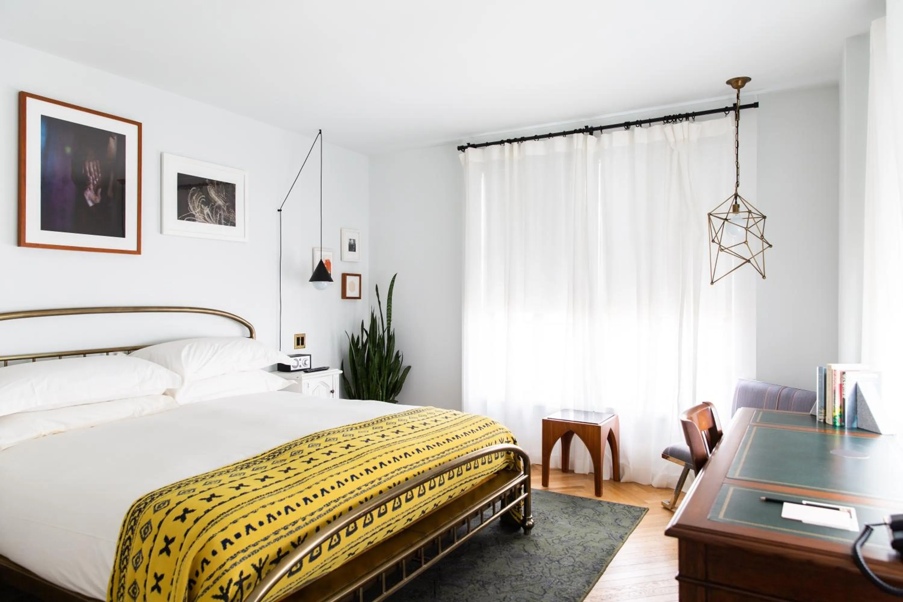 Bedroom, Bed in The LINE Hotel DC