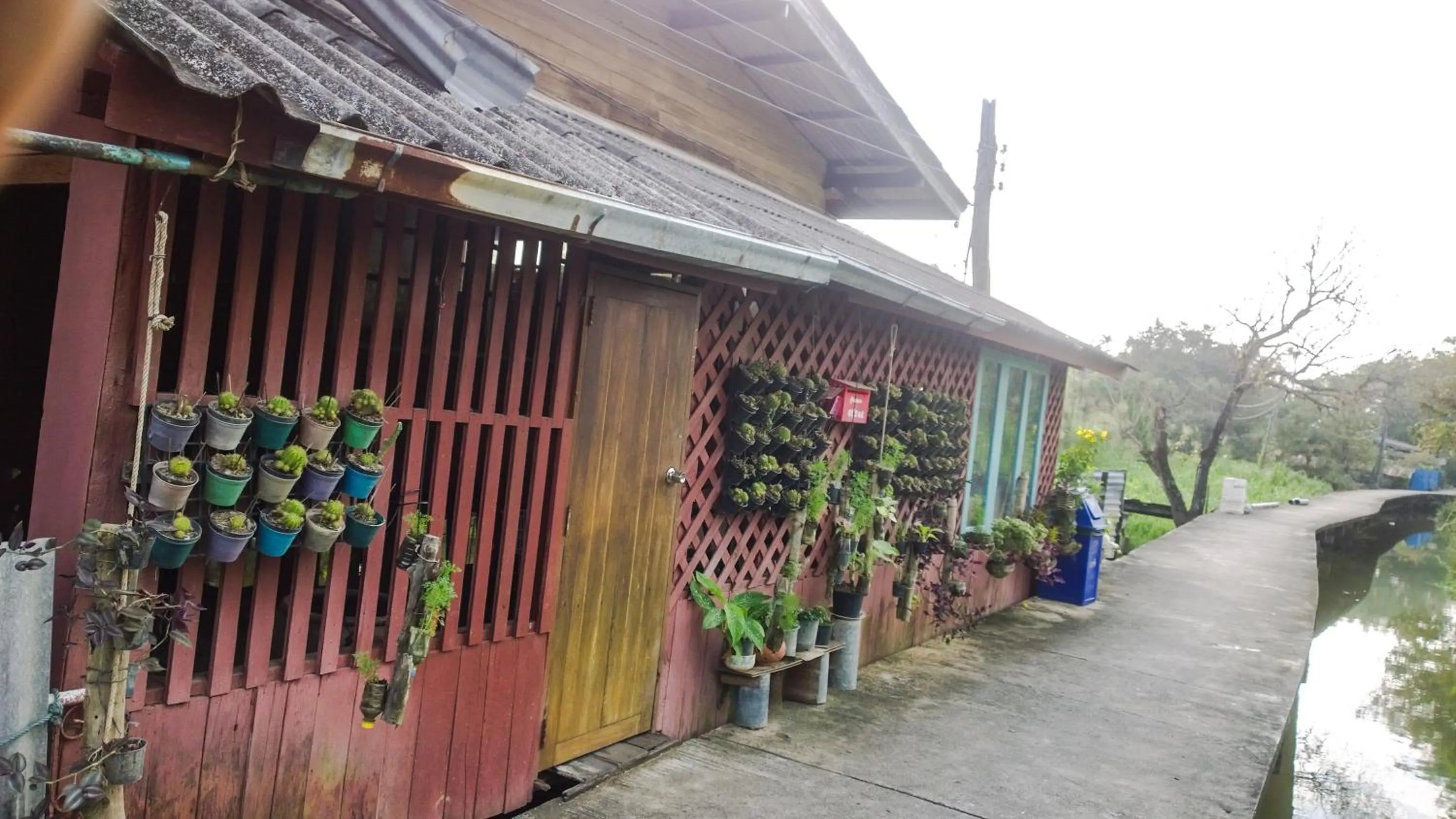 Property building in Cast Away