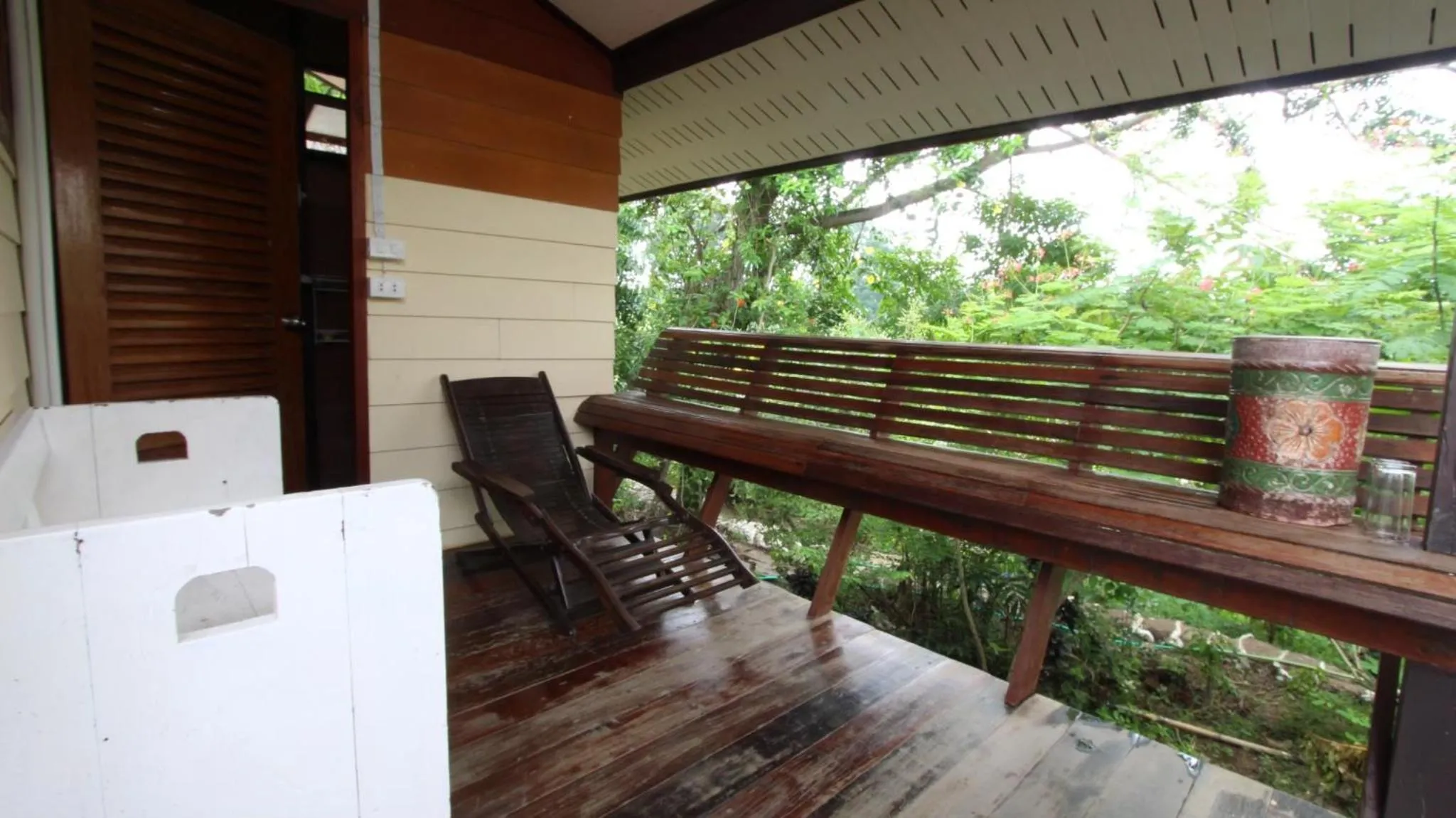 Balcony/Terrace in Cast Away